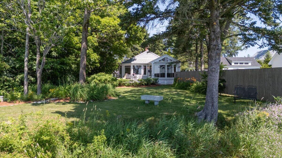 3 Harbor Lane Property Photo 9