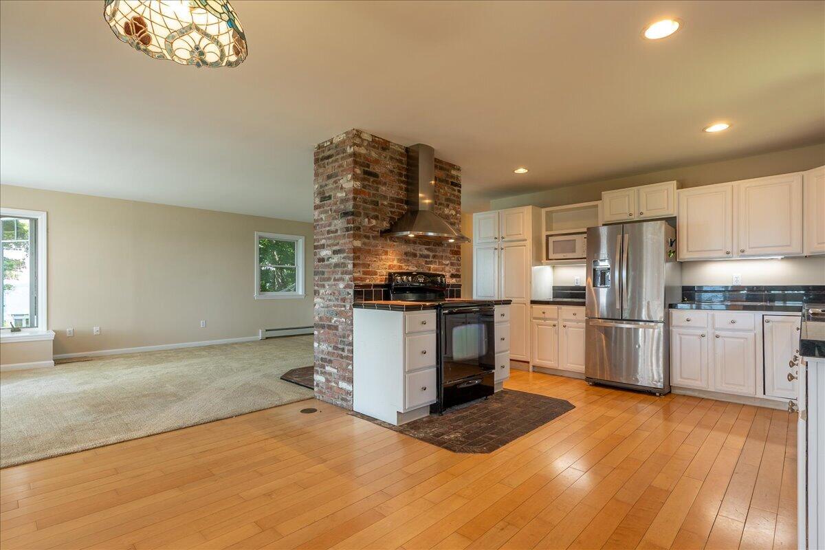 3 Harbor Lane Property Photo 27