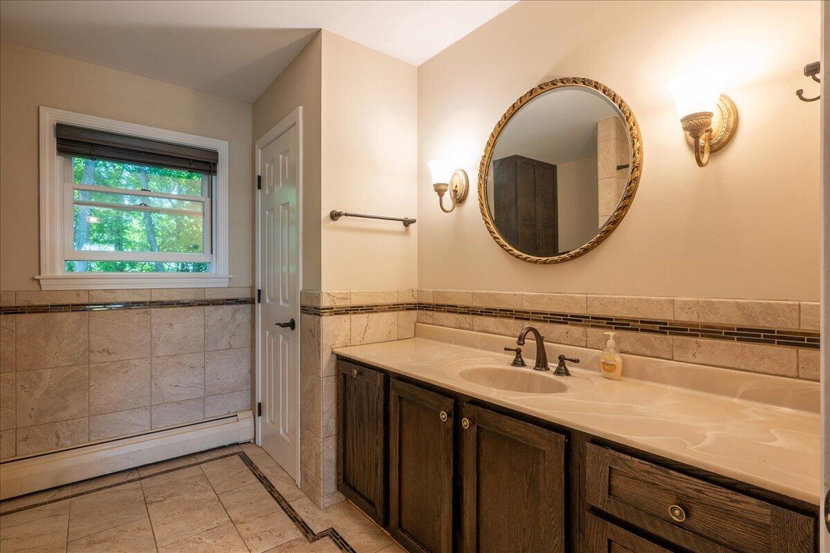 3 Harbor Lane Property Photo 44