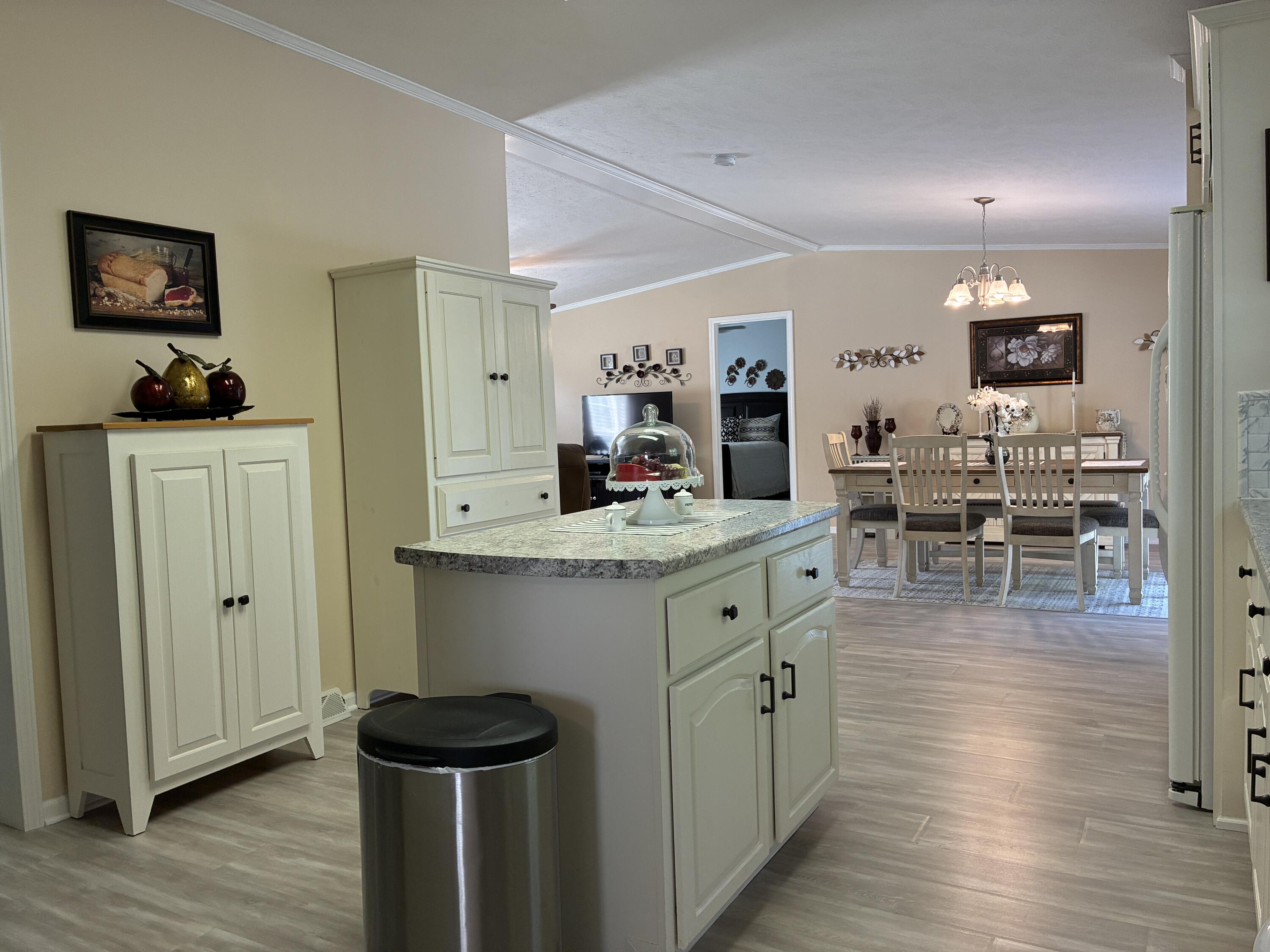 1 Karen Street Property Photo 9