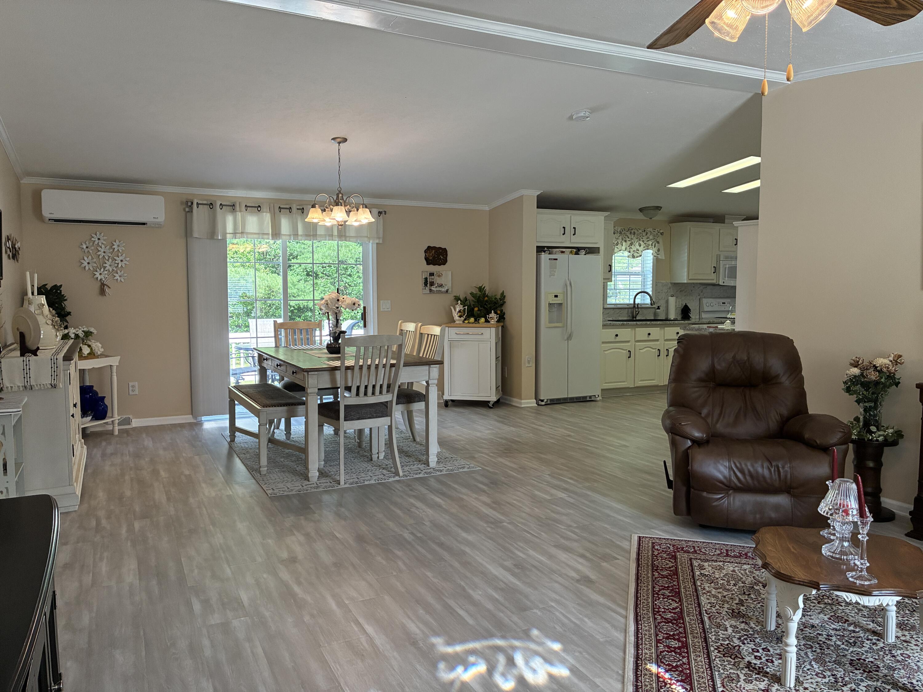 1 Karen Street Property Photo 16