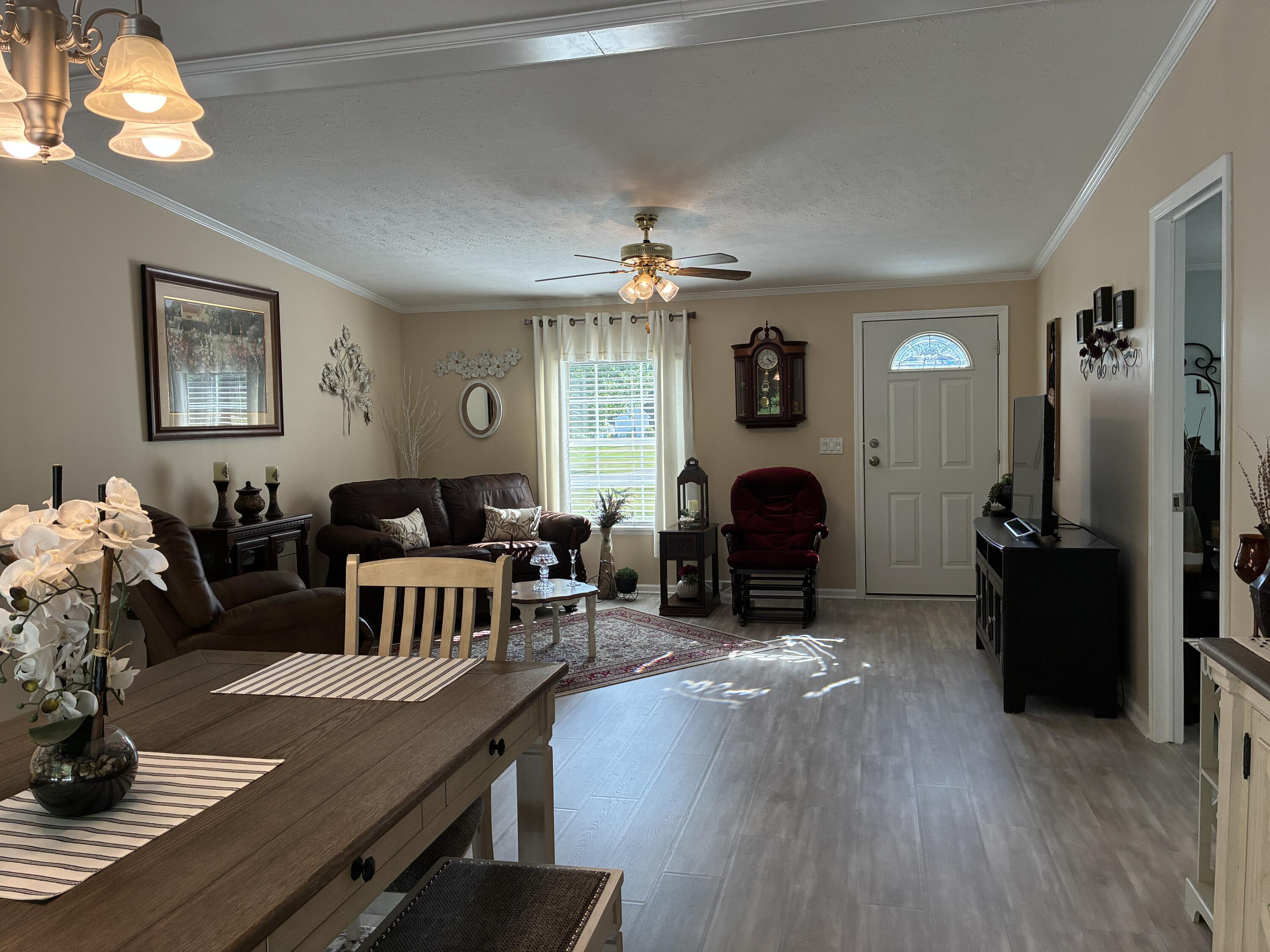 1 Karen Street Property Photo 22