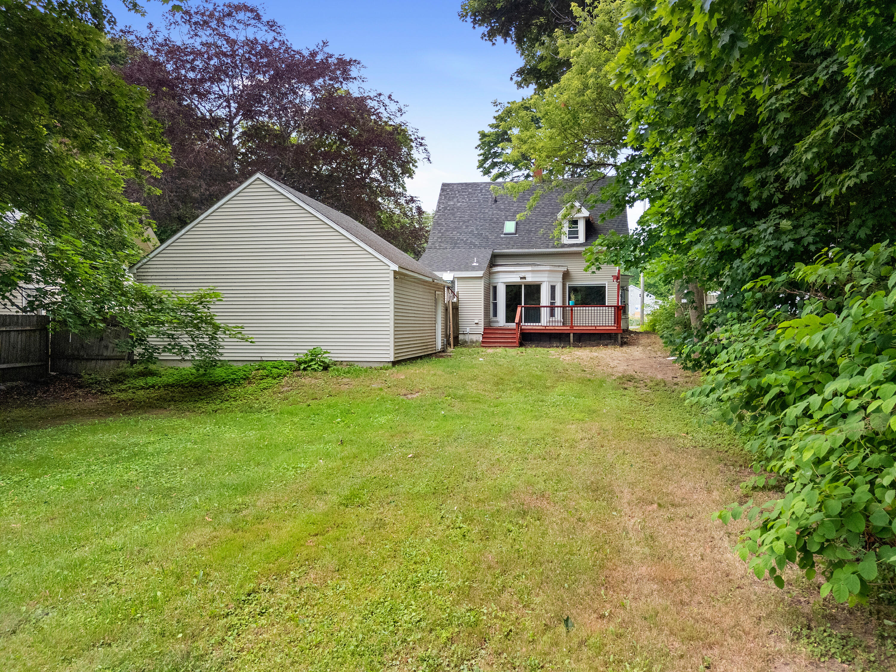 455 Old County Road Property Photo 38