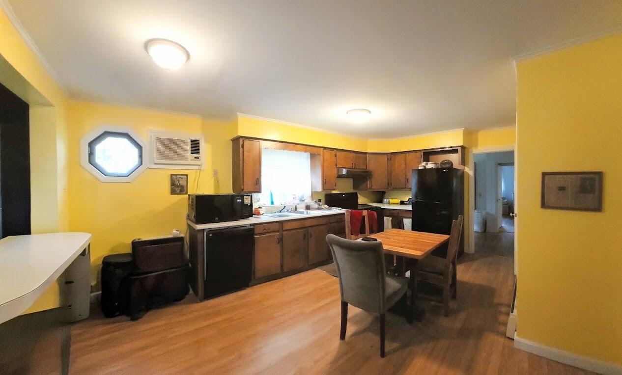 14 New York Street Property Photo 2