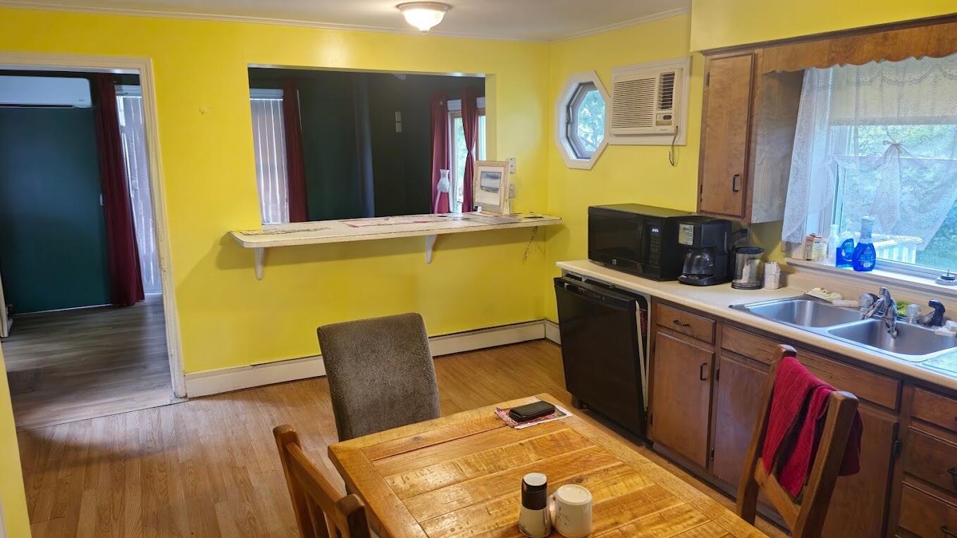 14 New York Street Property Photo 4
