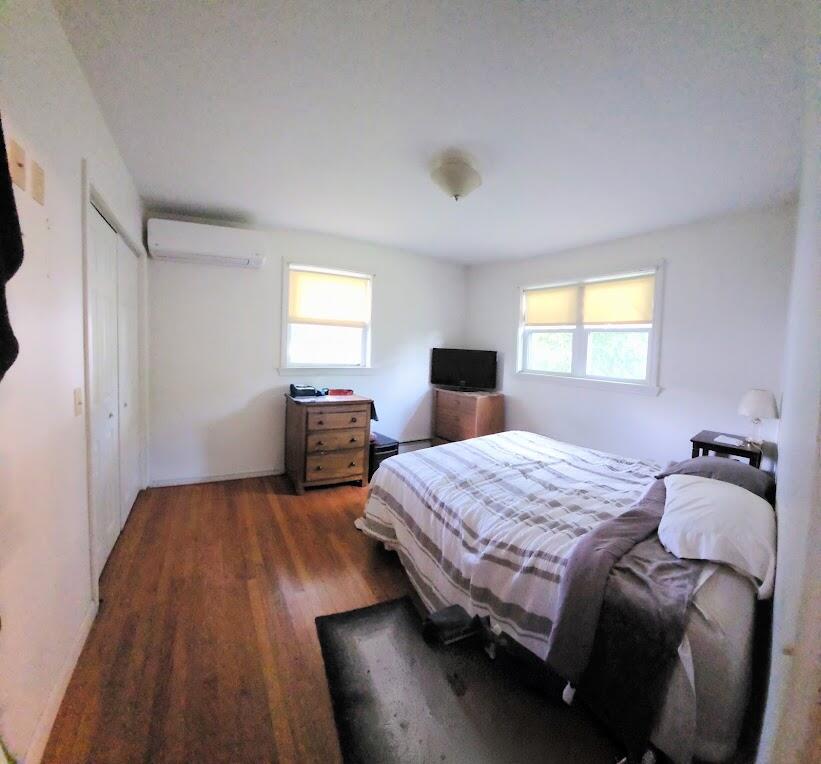 14 New York Street Property Photo 18