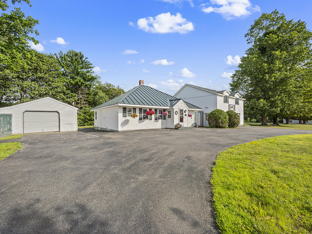 105 Bangor Road Property Photo 2