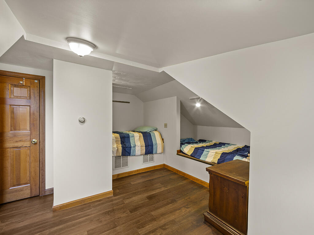 105 Bangor Road Property Photo 24