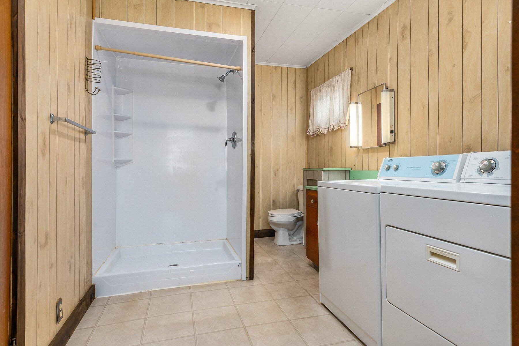 63 North Avenue Property Photo 16