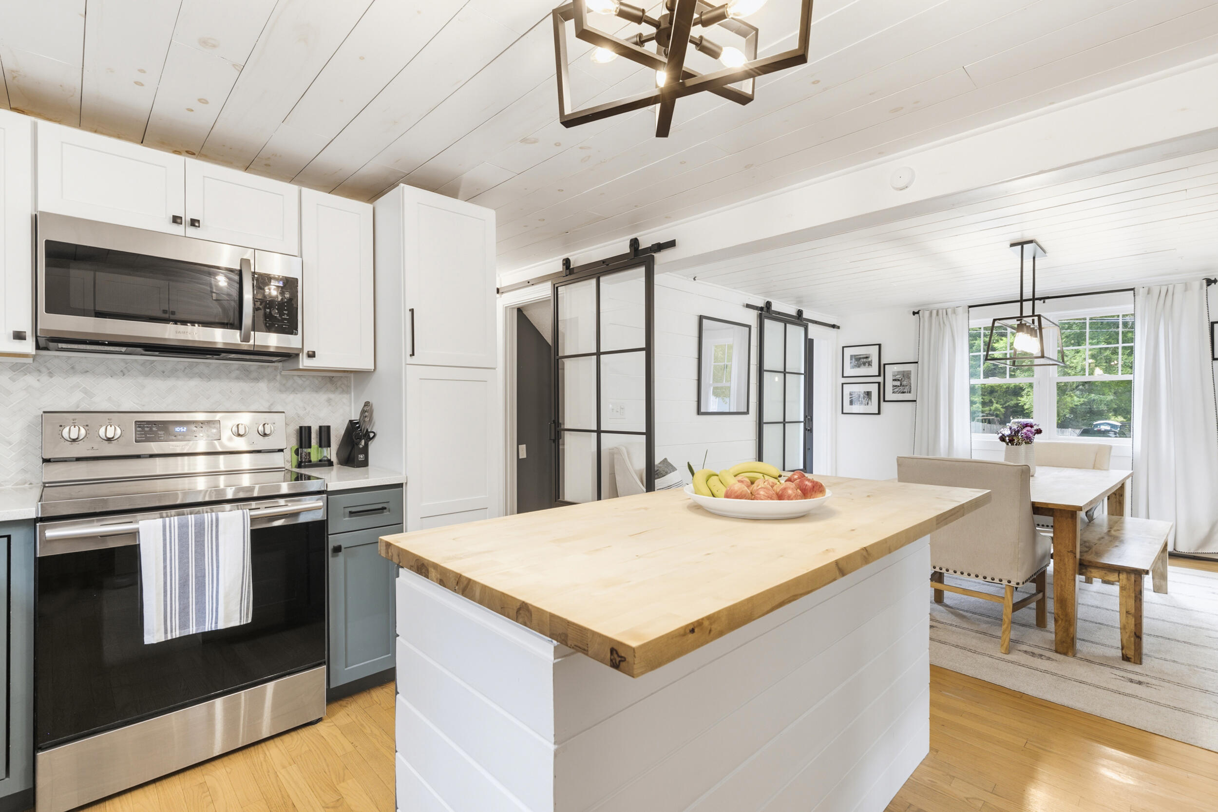 4 Ellen Circle Property Photo 13