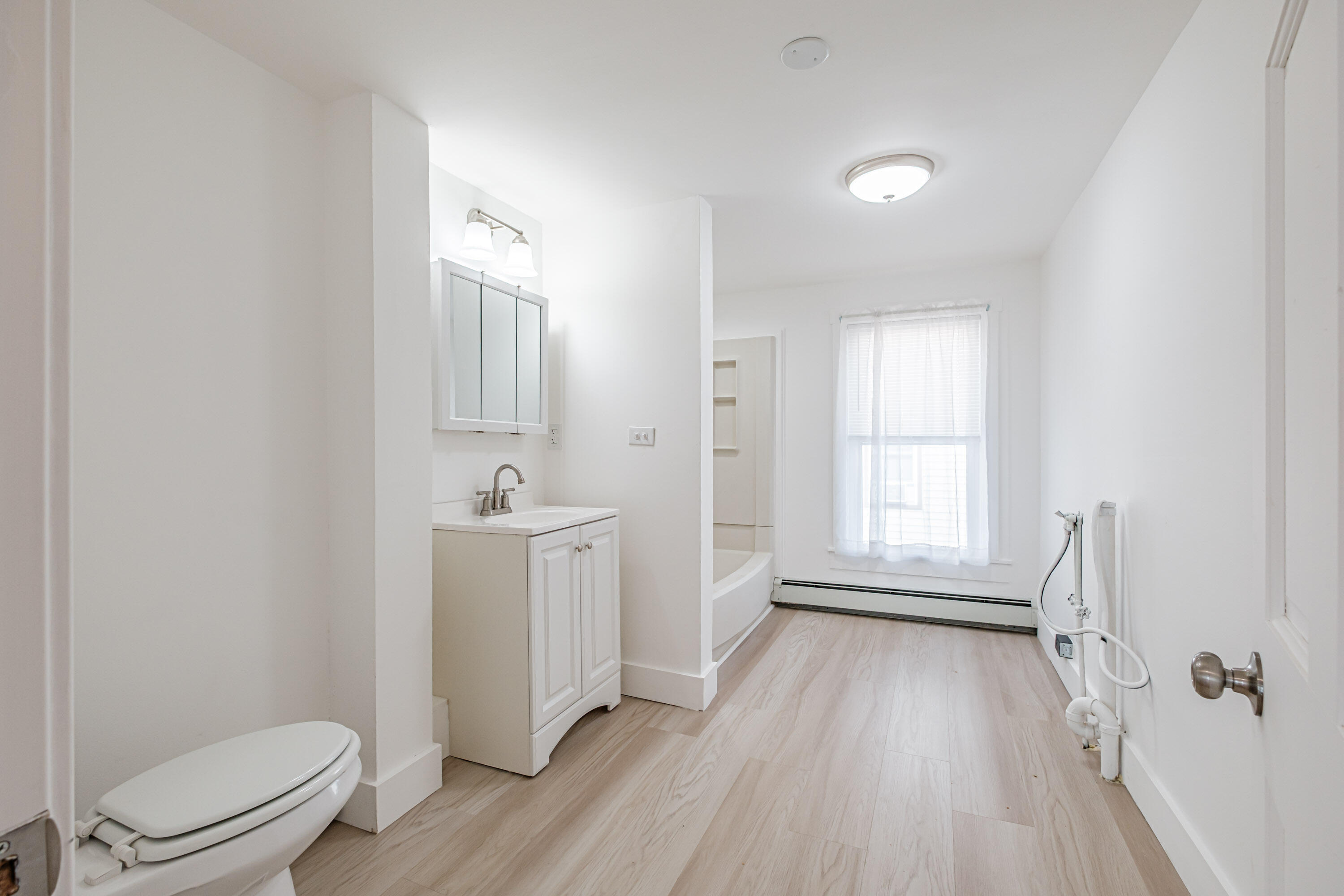 61 South Street Property Photo 8