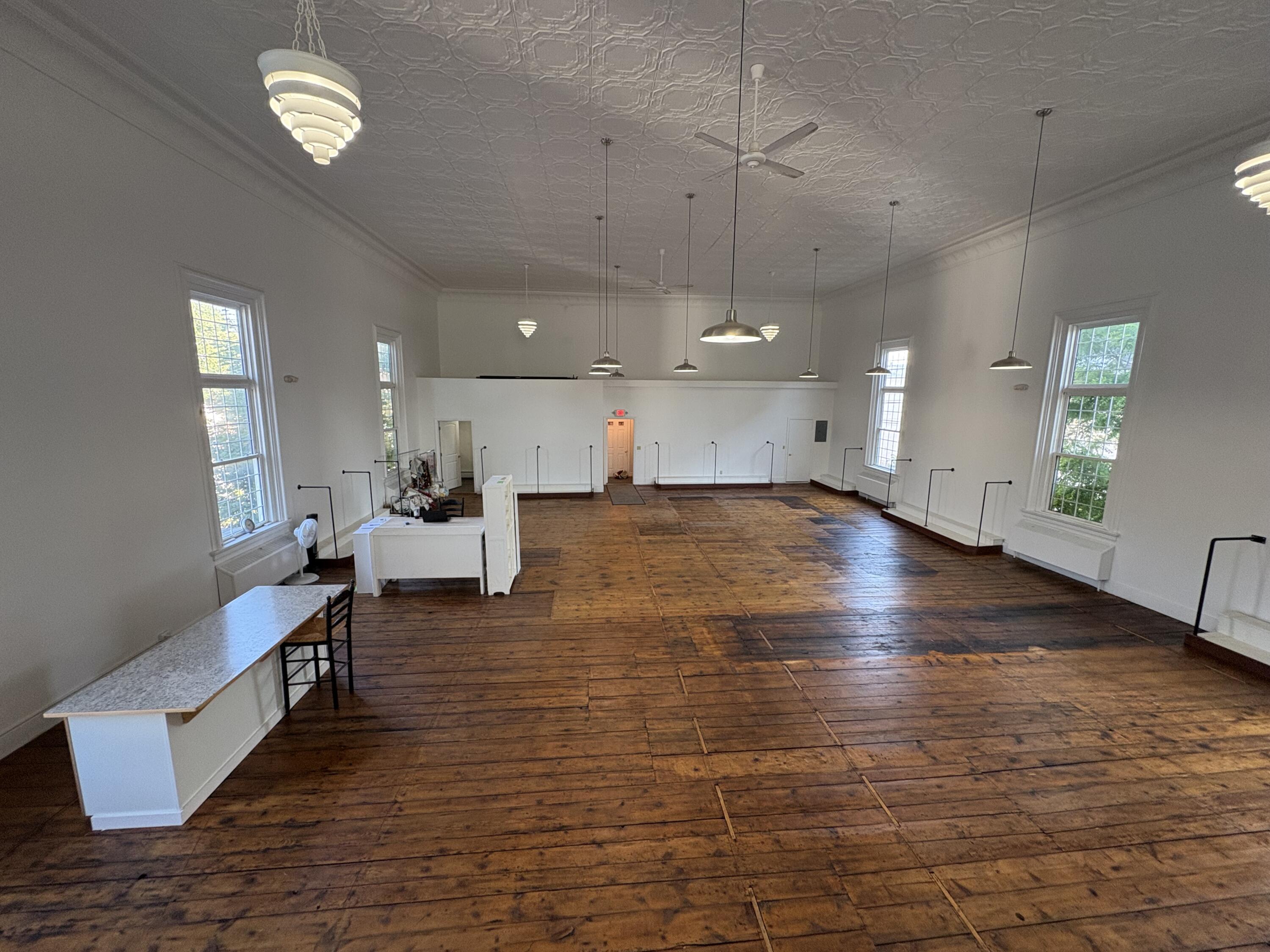 4 Pleasant Street Property Photo 3