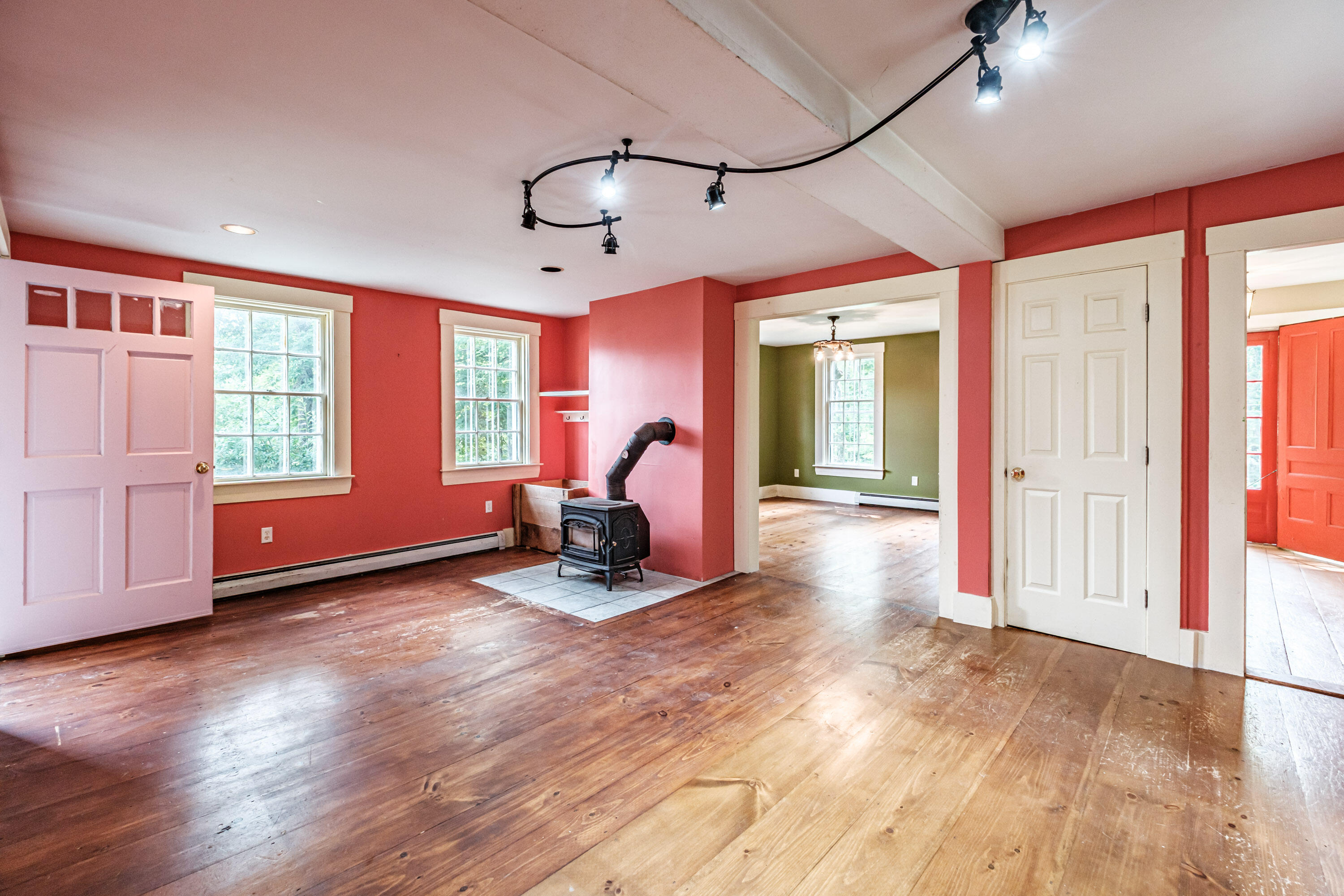 489 North Road Property Photo 12