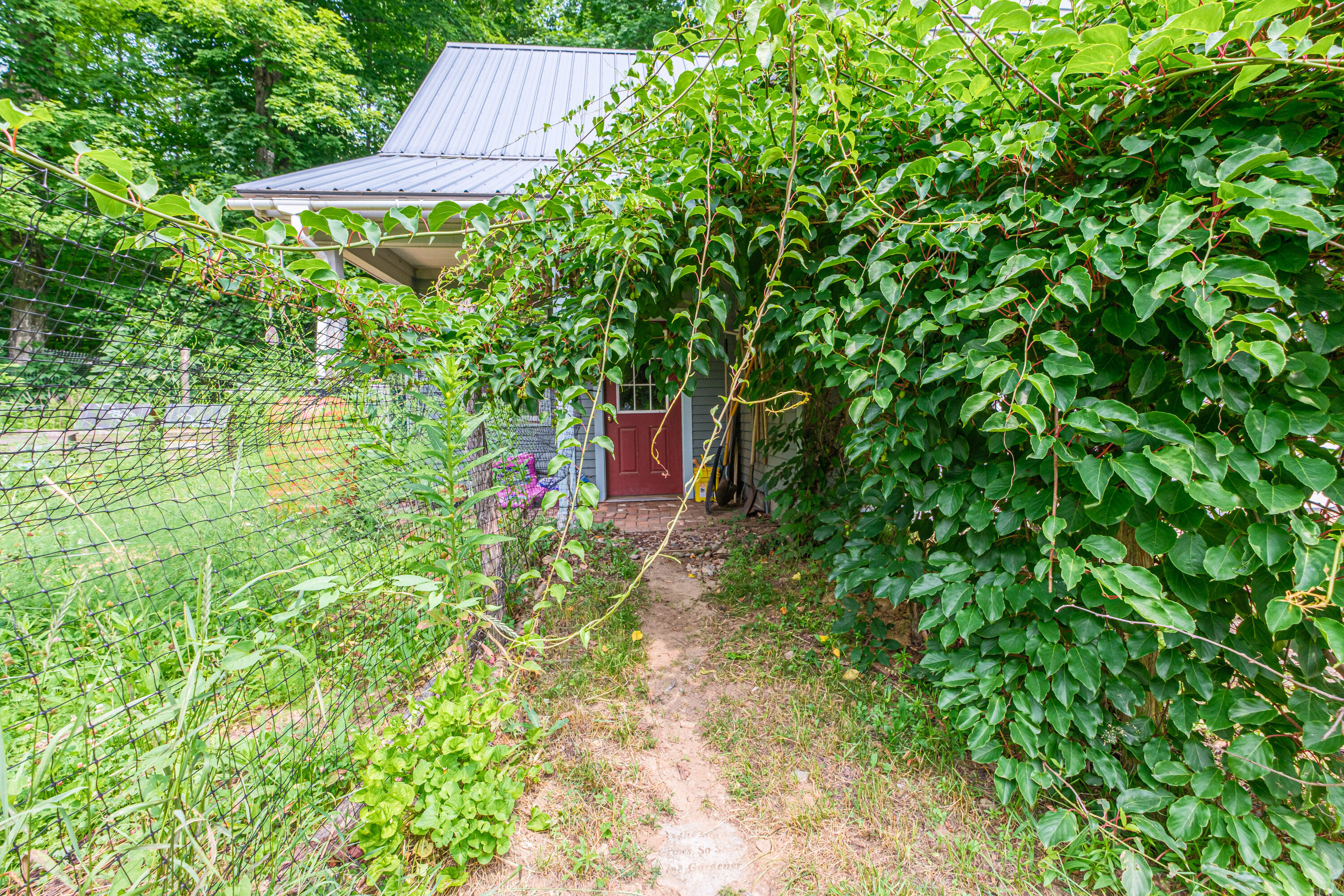 489 North Road Property Photo 83