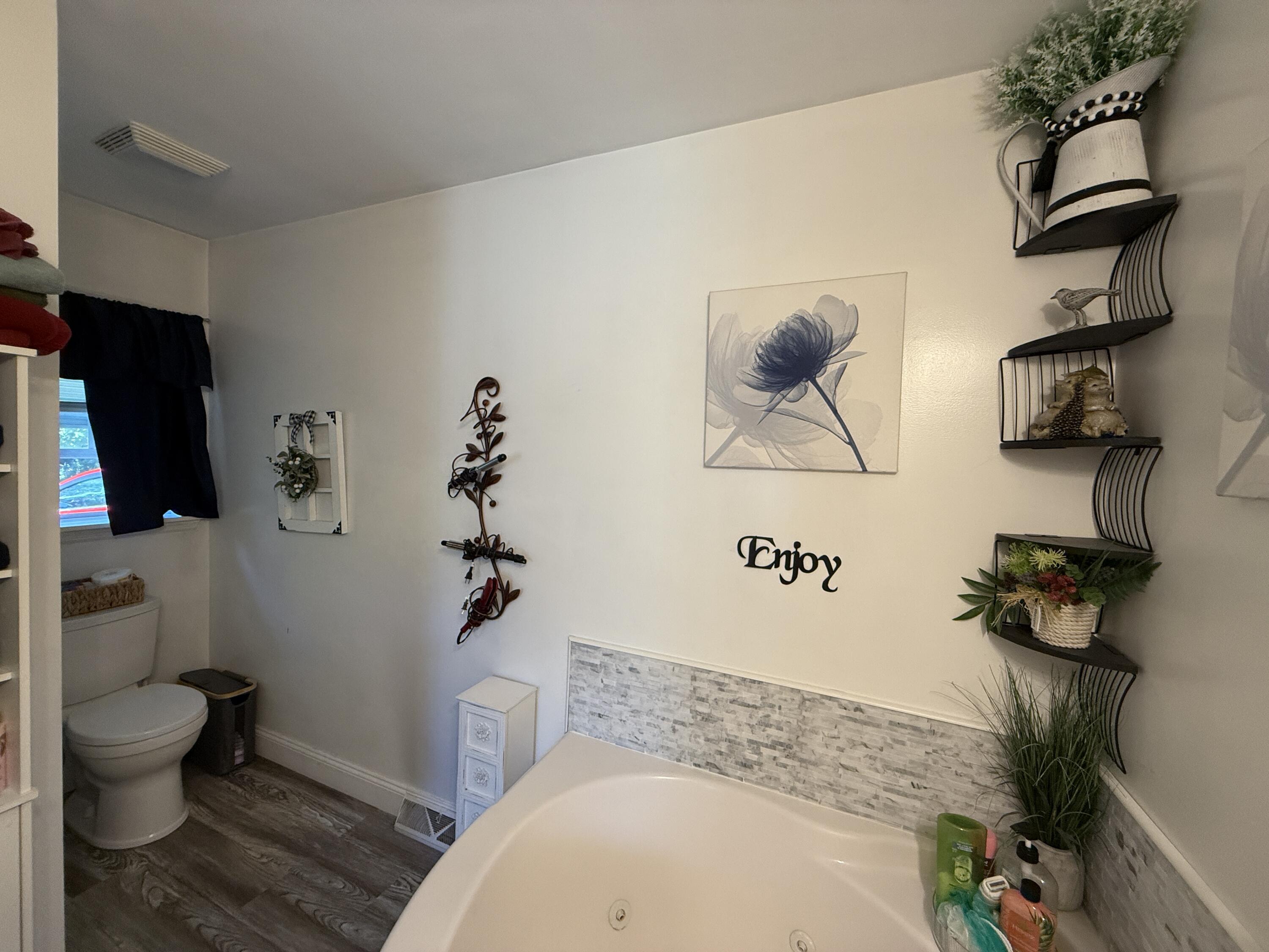 46 Kitty Lane Property Photo 19