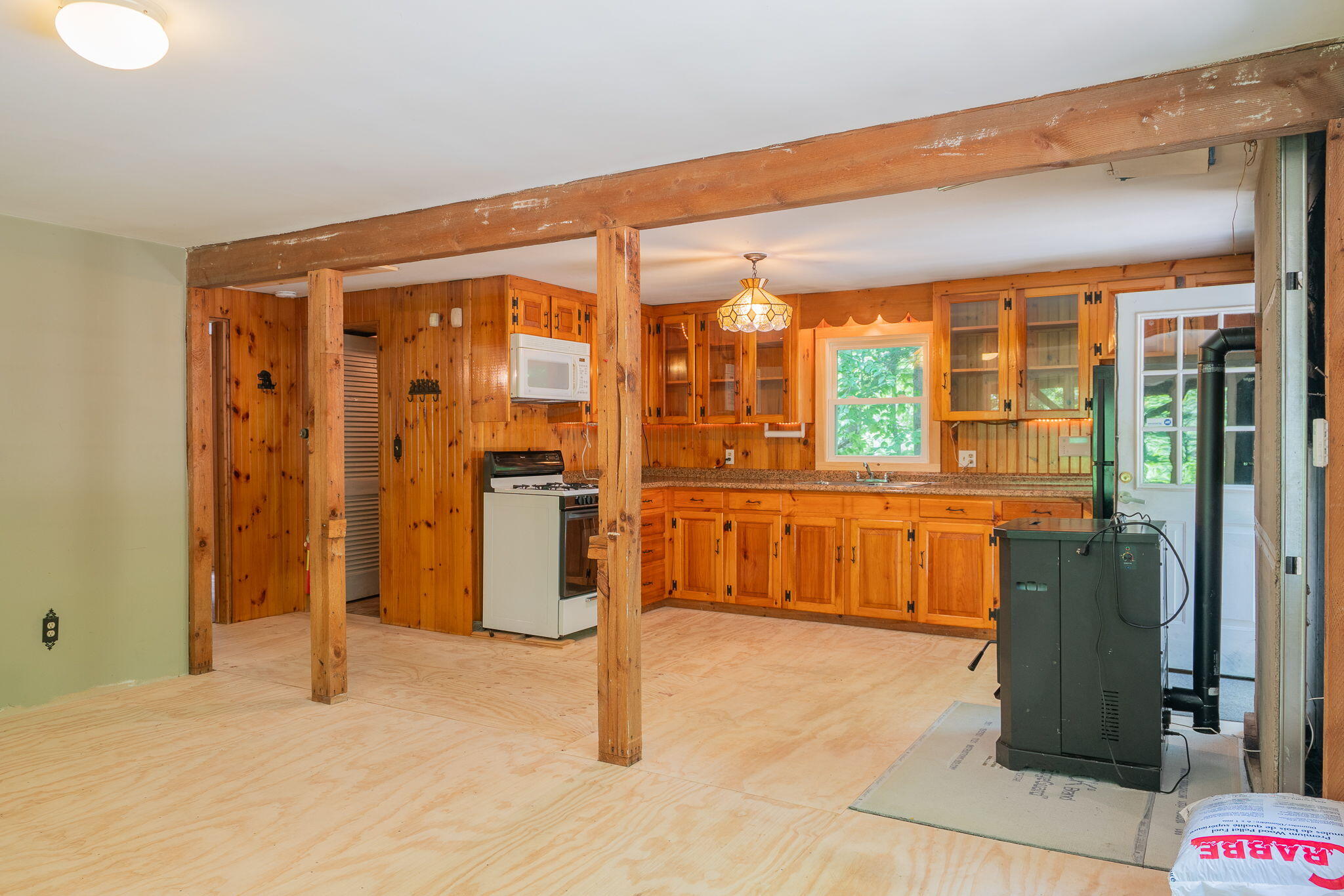 290 Gore Road Property Photo 8