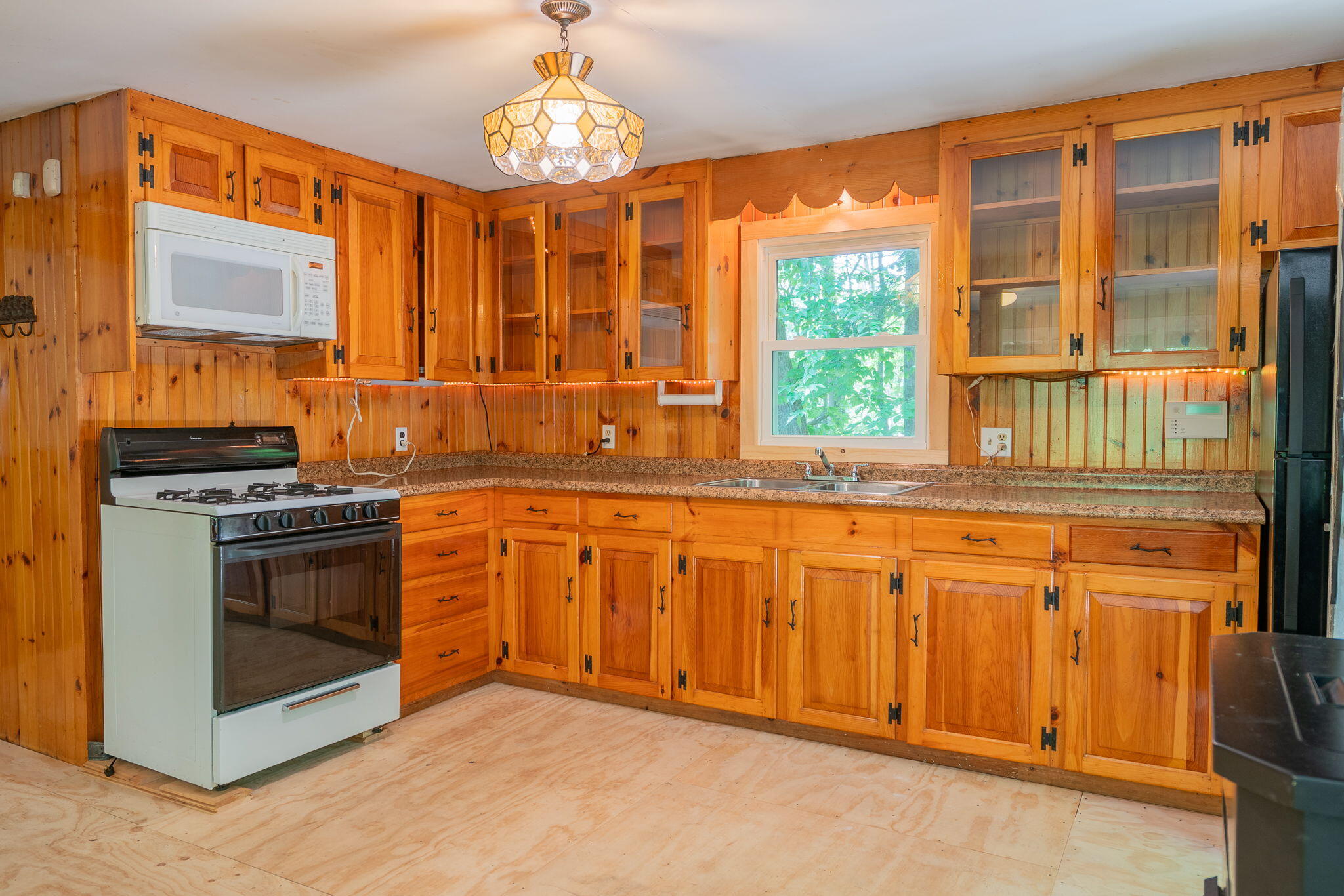 290 Gore Road Property Photo 10