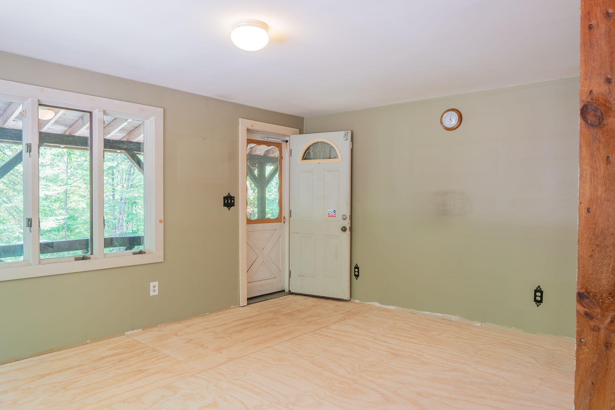 290 Gore Road Property Photo 12
