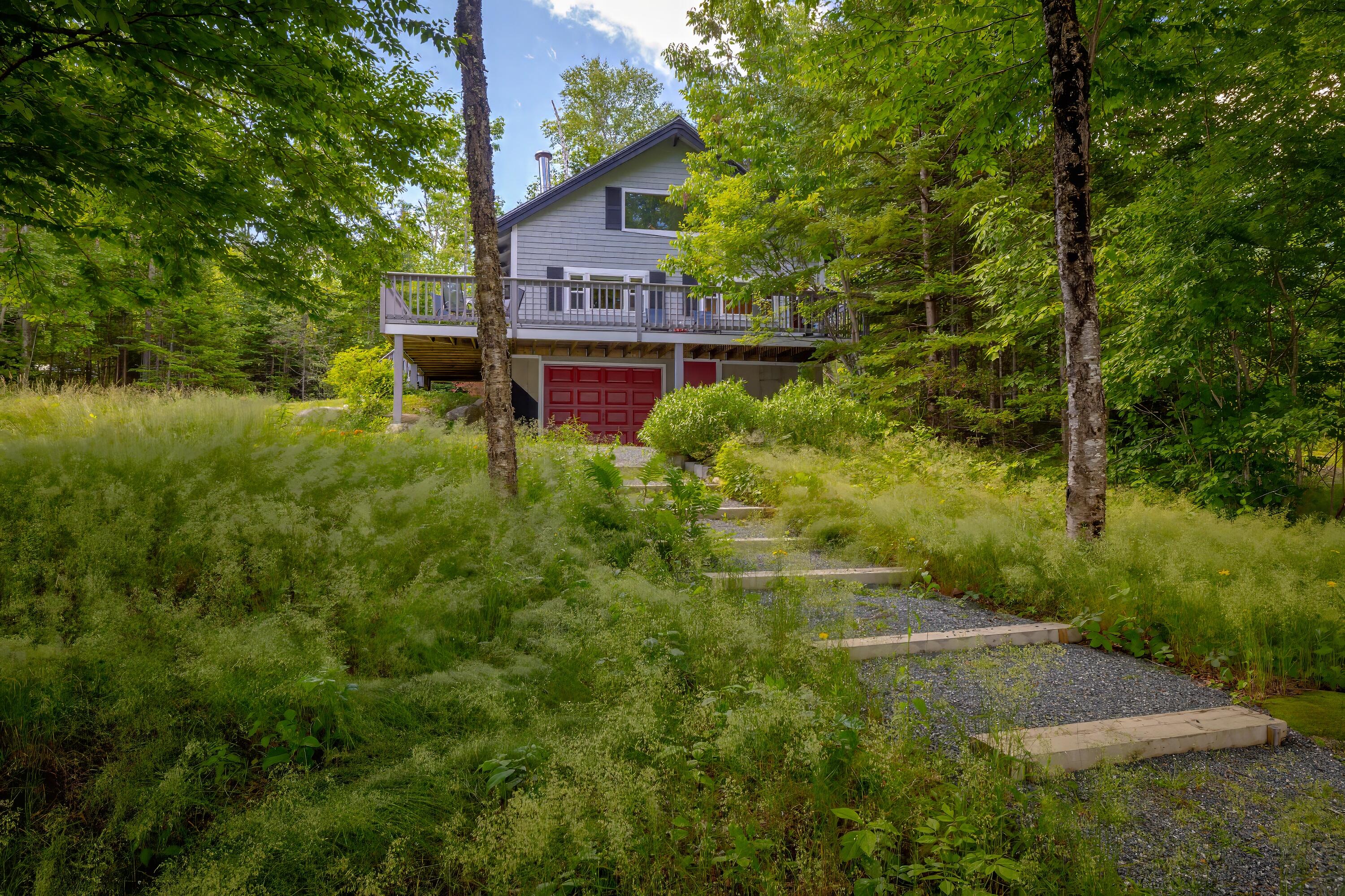 26 Hummingbird Lane Property Photo 3