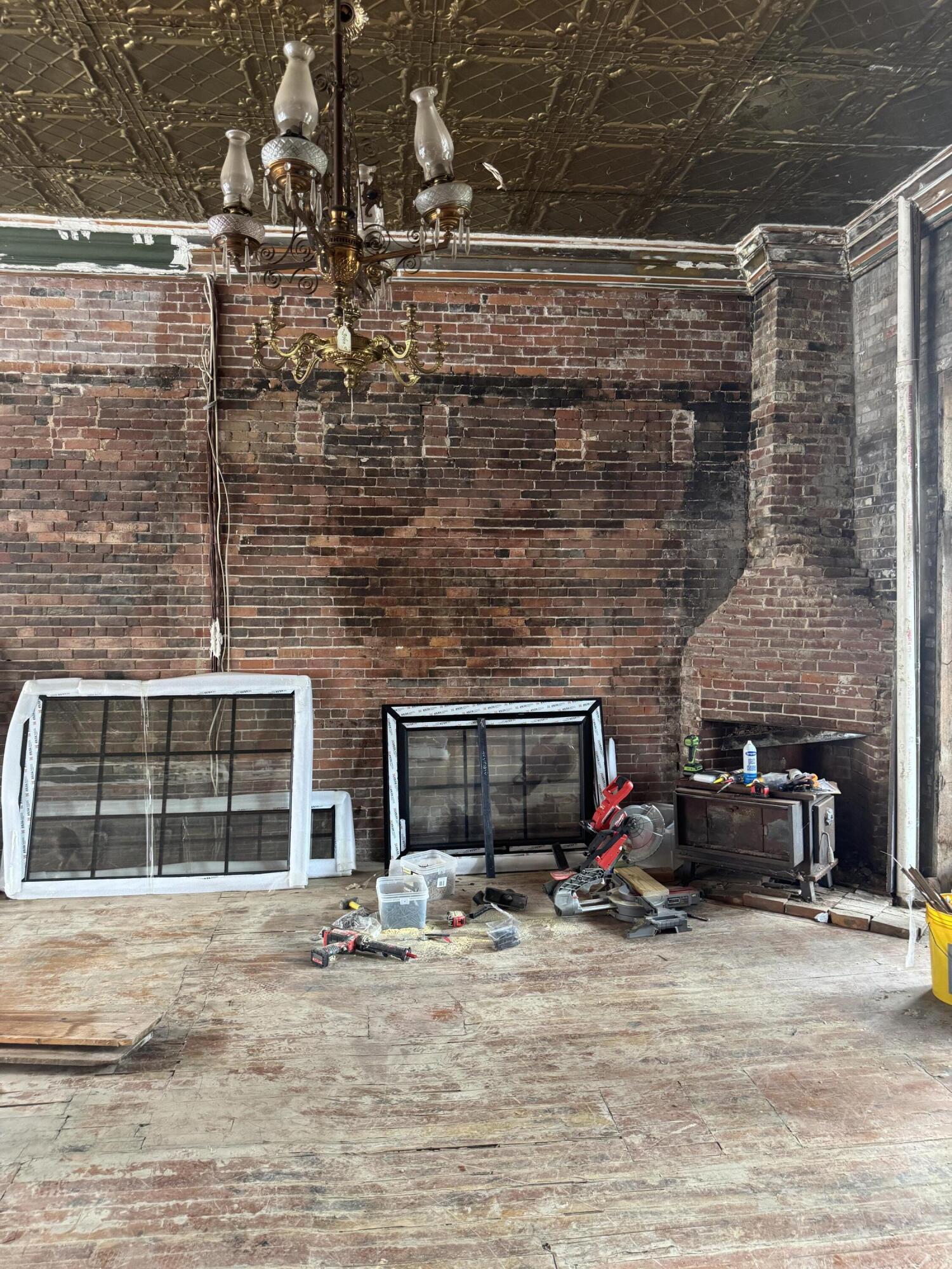 152-154 Water Street Property Photo 6