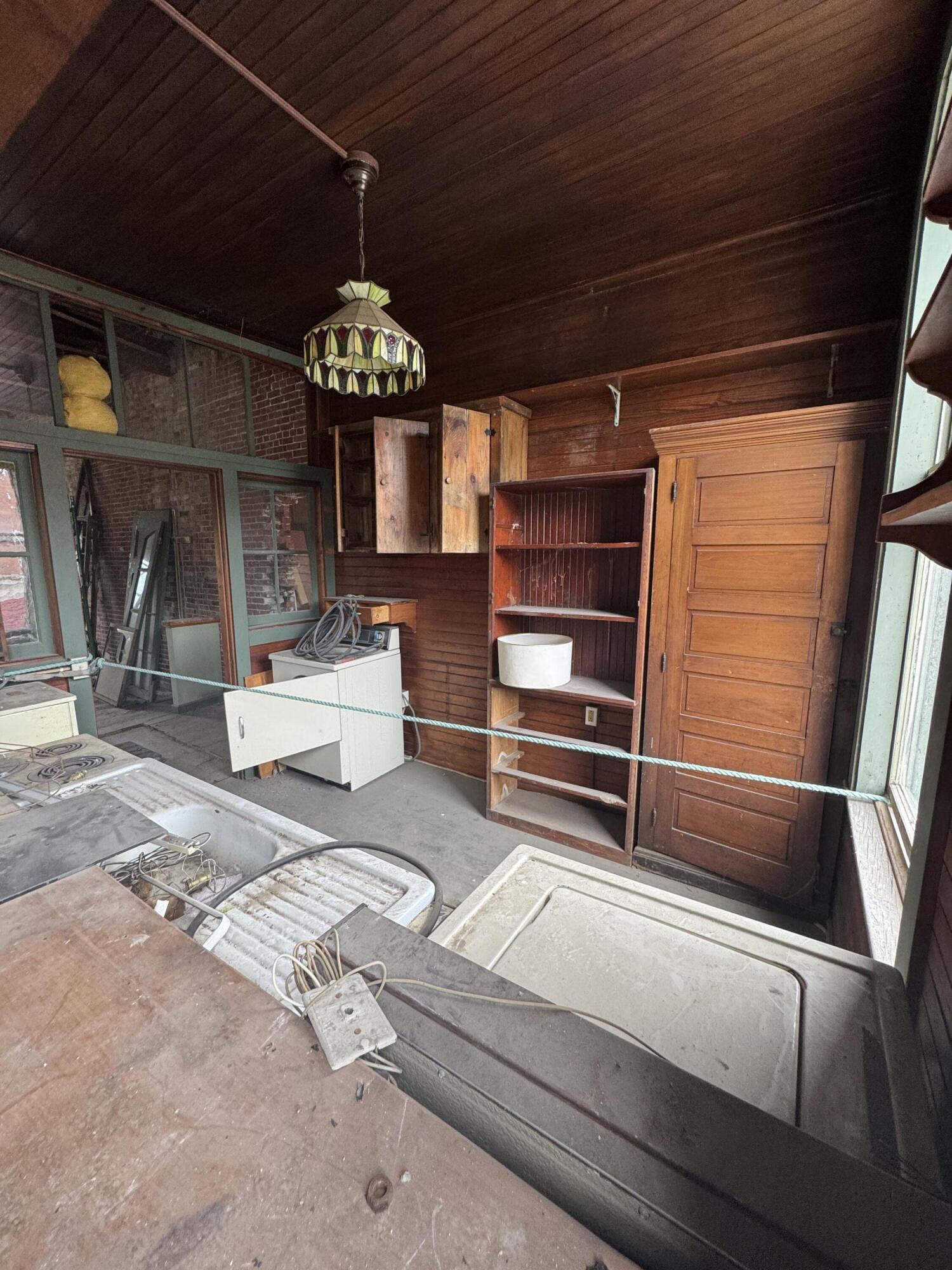 152-154 Water Street Property Photo 27