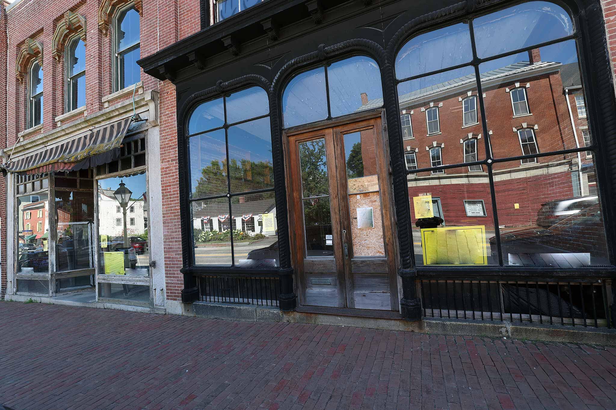 152-154 Water Street Property Photo 49