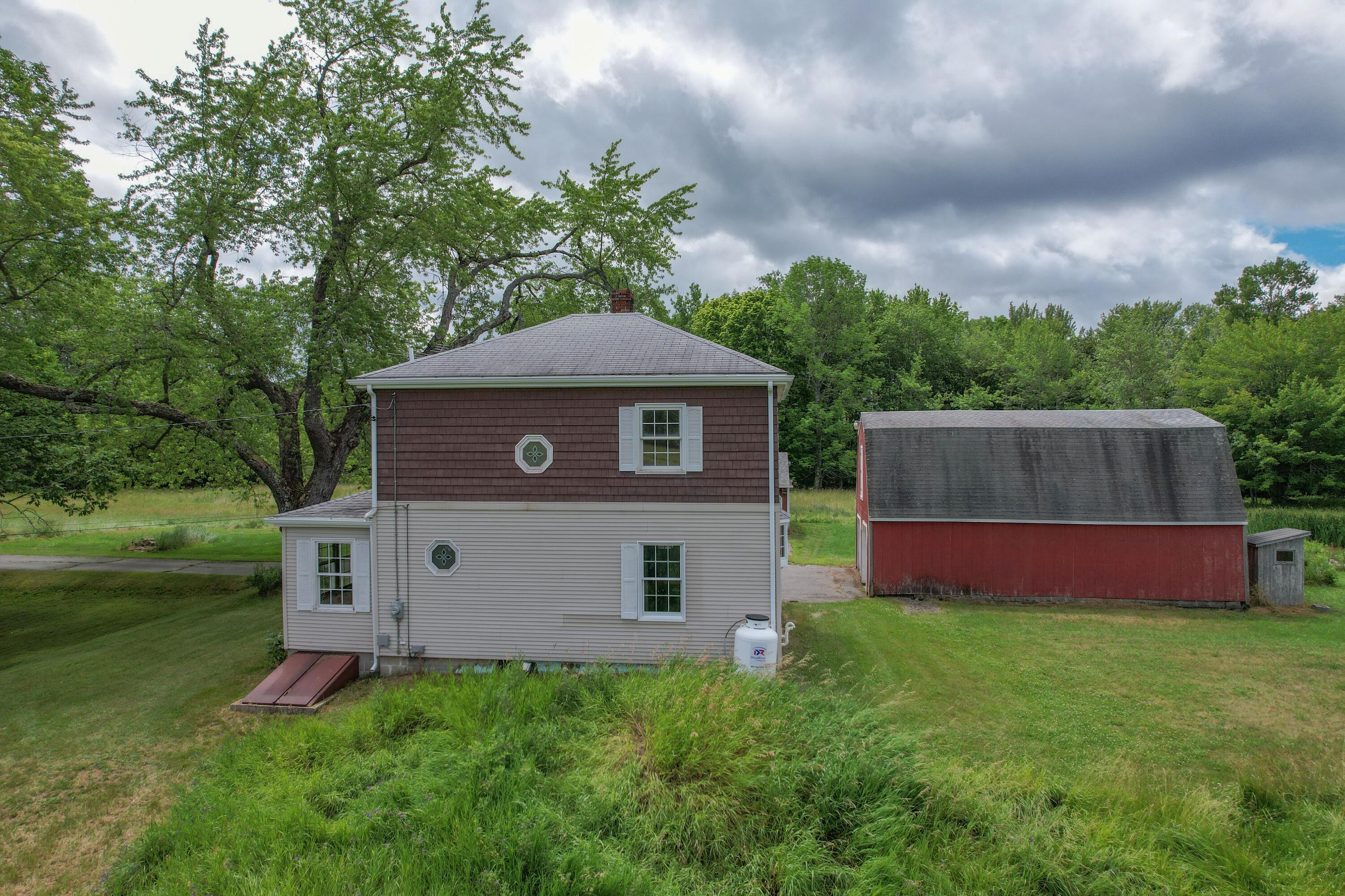 455 Bayside Road Property Photo 3