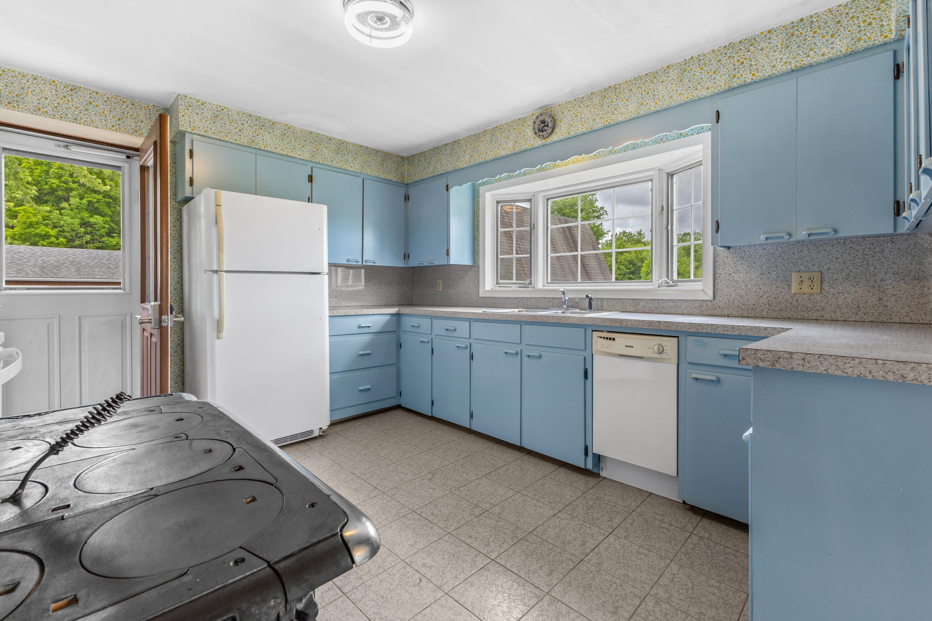 455 Bayside Road Property Photo 10