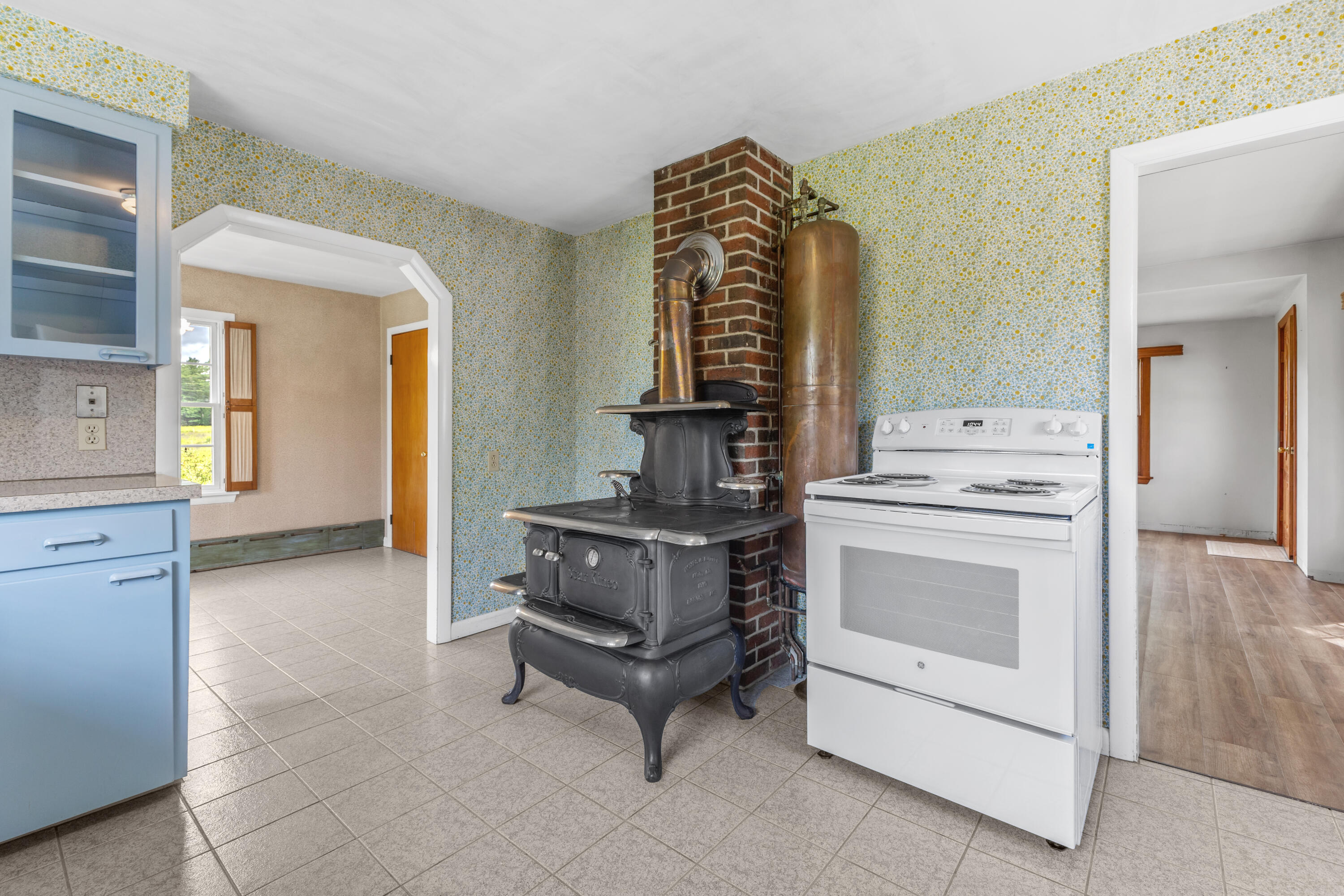 455 Bayside Road Property Photo 11