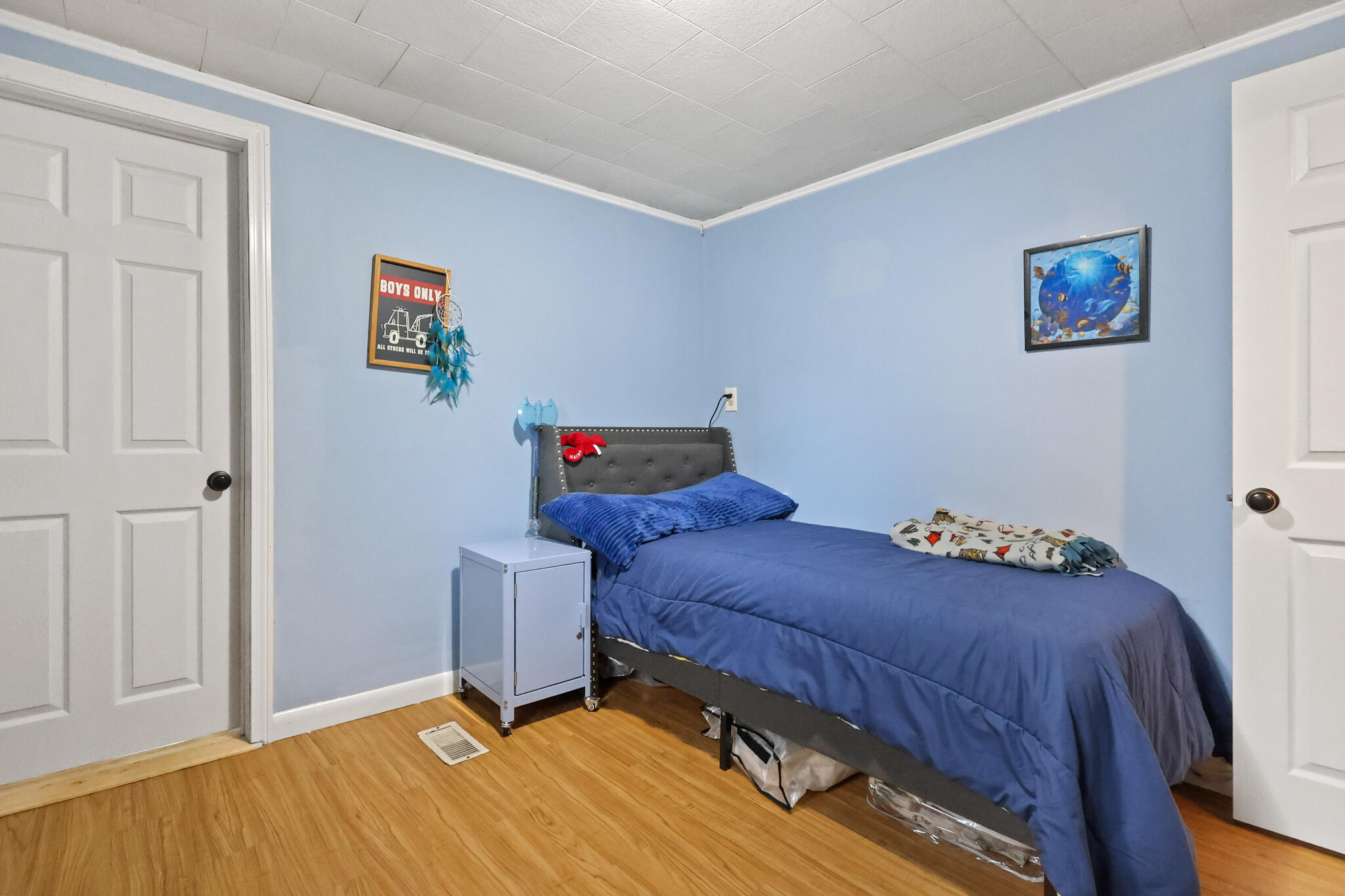 112 Dow Road Property Photo 22