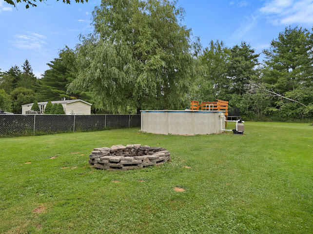 112 Dow Road Property Photo 31