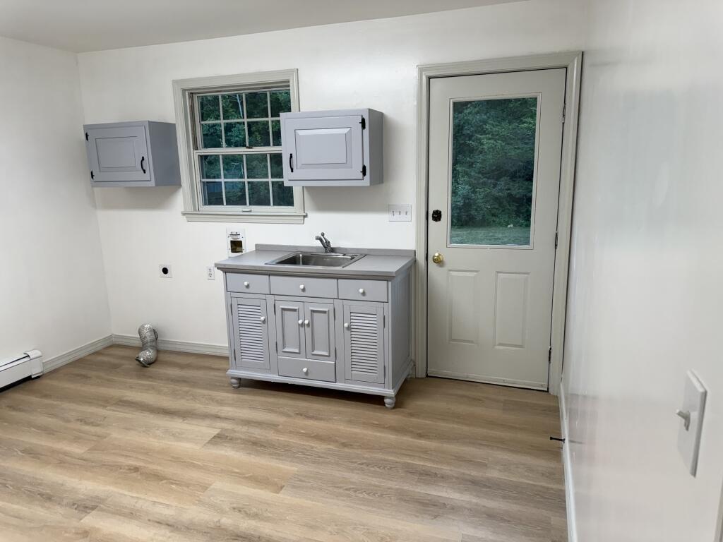 24 River Road Property Photo 14
