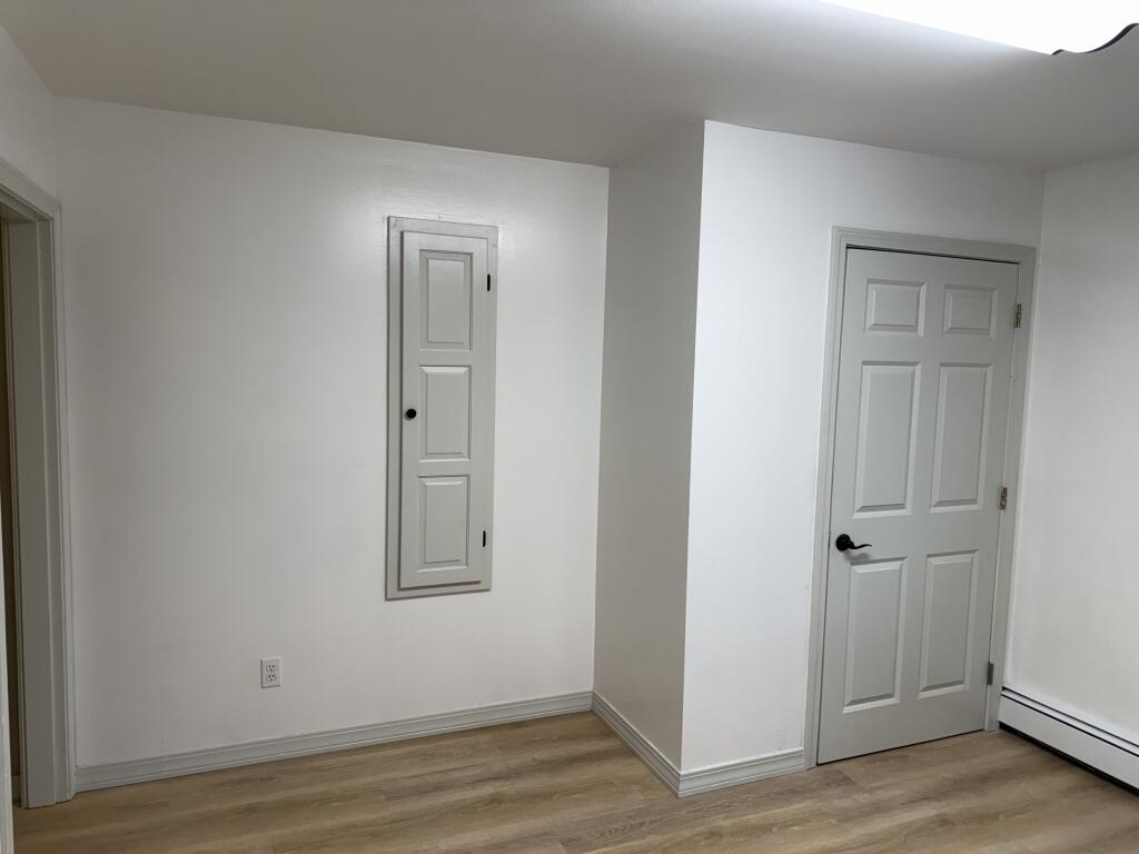24 River Road Property Photo 15