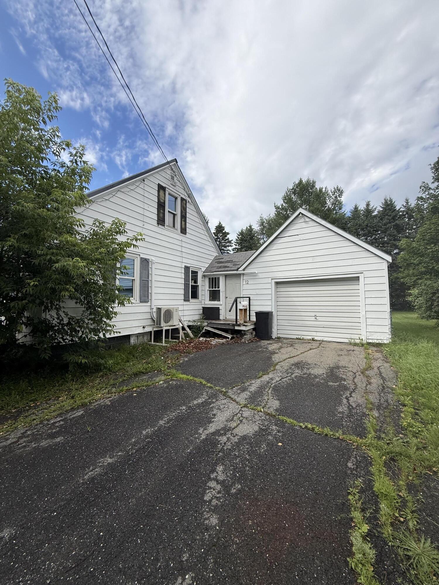 12 Lincoln Street Property Photo 2