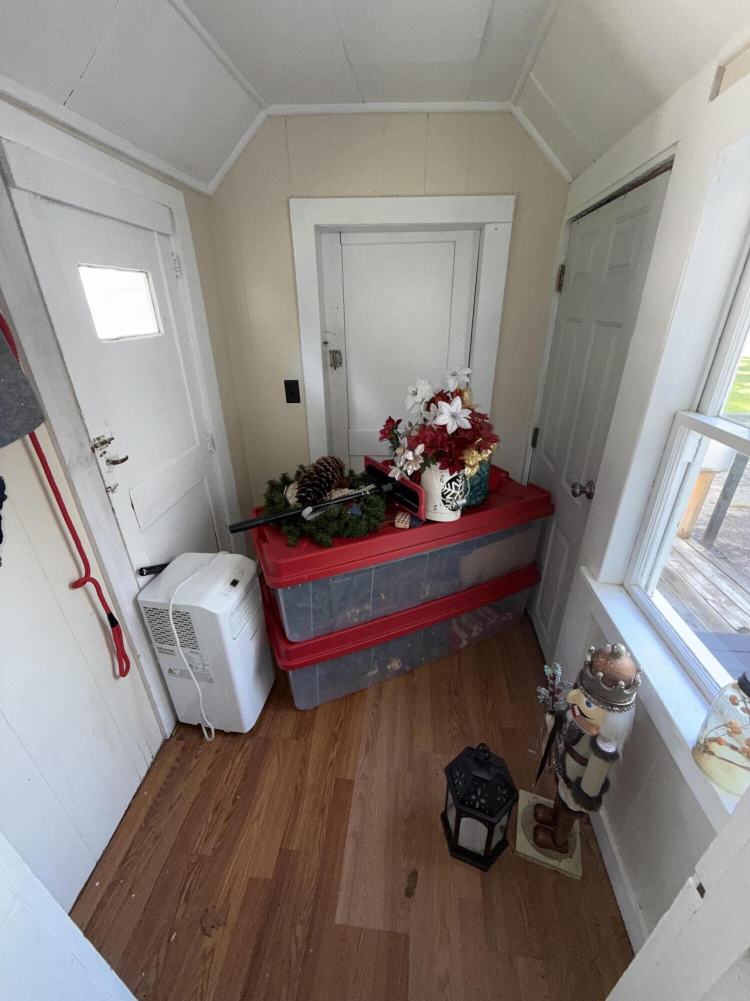 12 Lincoln Street Property Photo 17