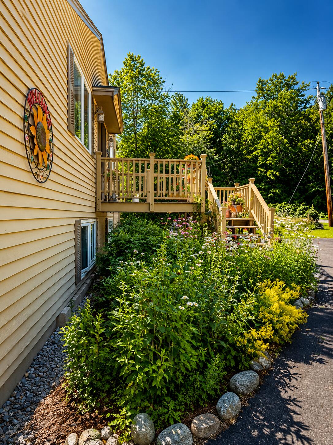 160 Oak Lane Property Photo 4