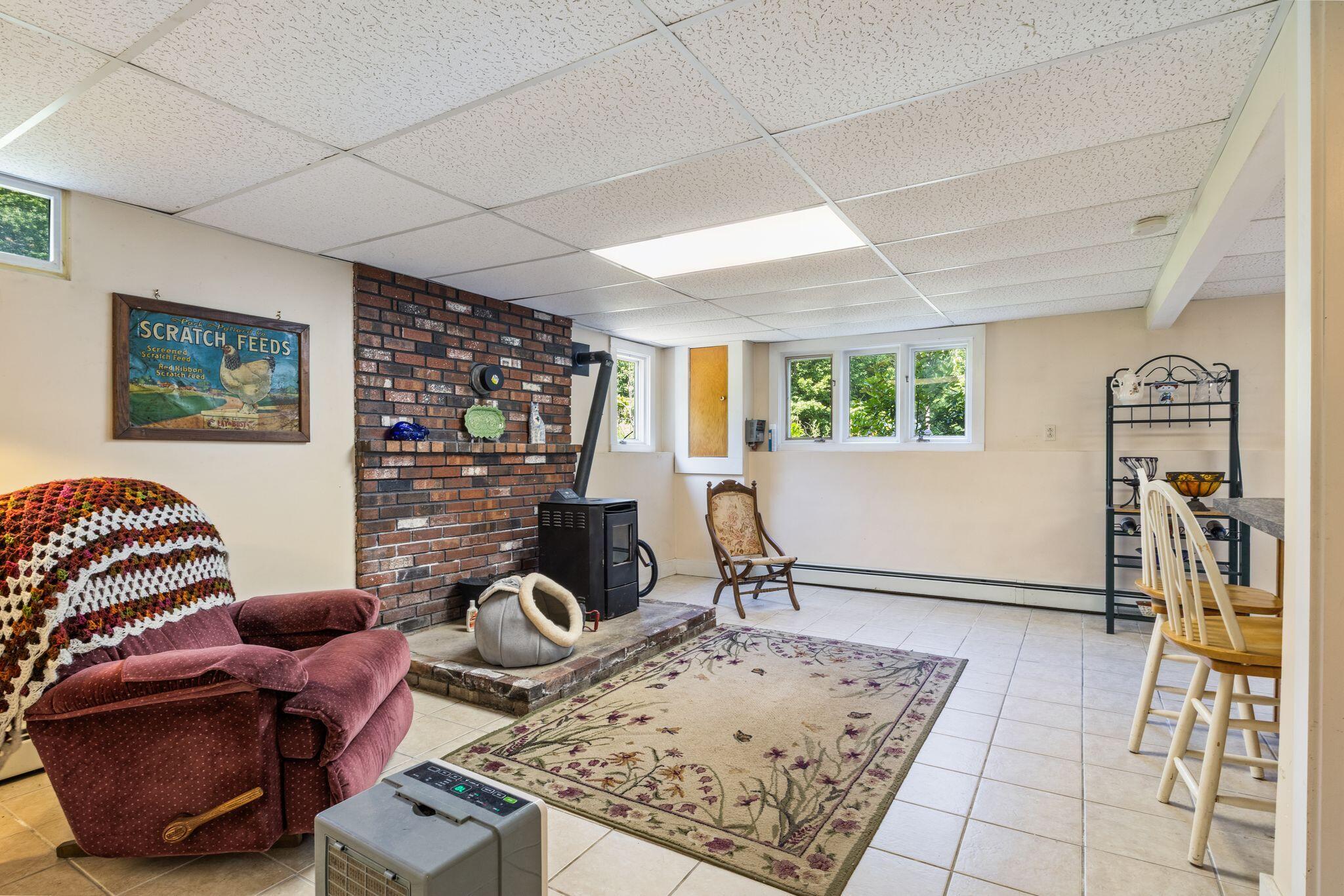160 Oak Lane Property Photo 30