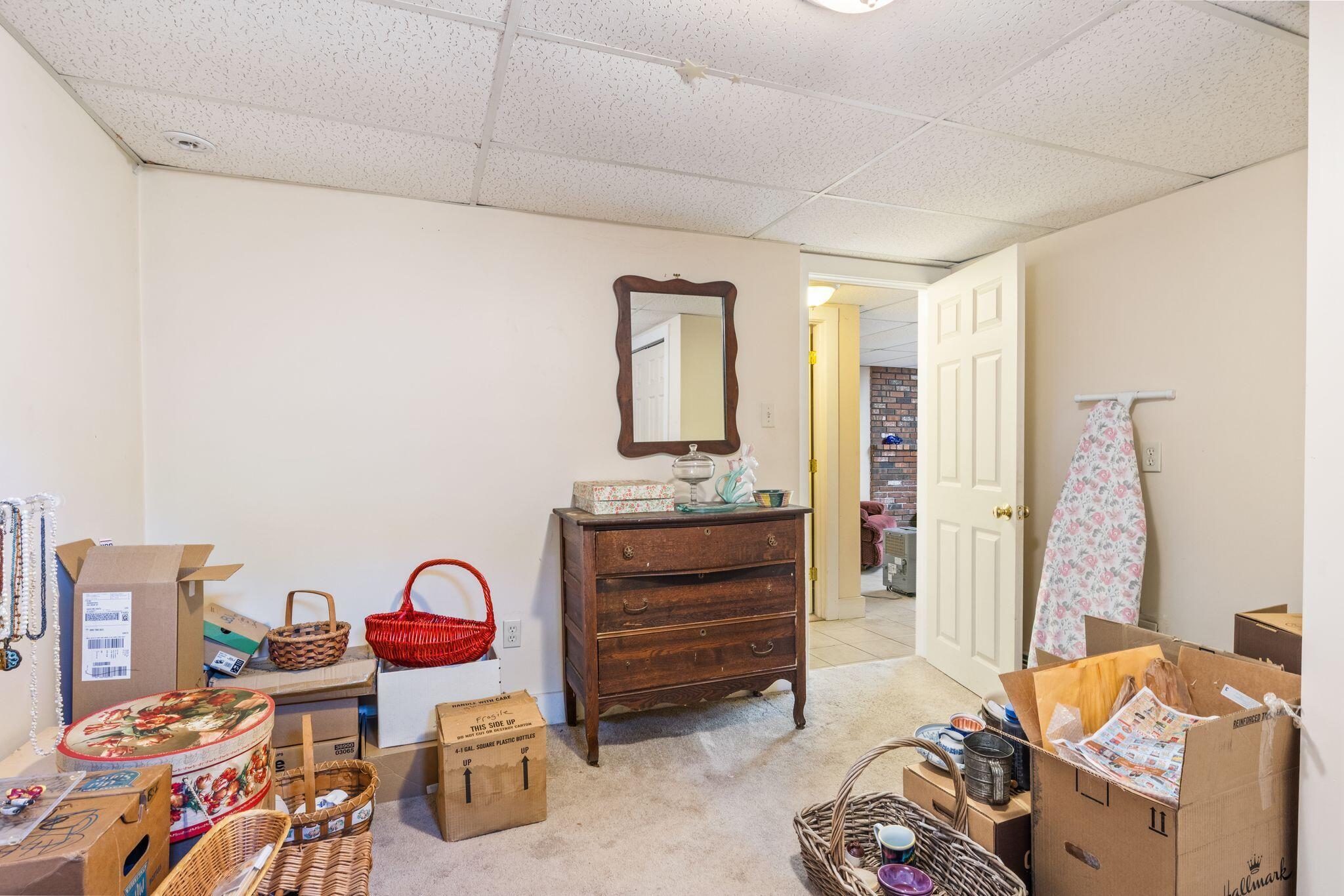 160 Oak Lane Property Photo 37