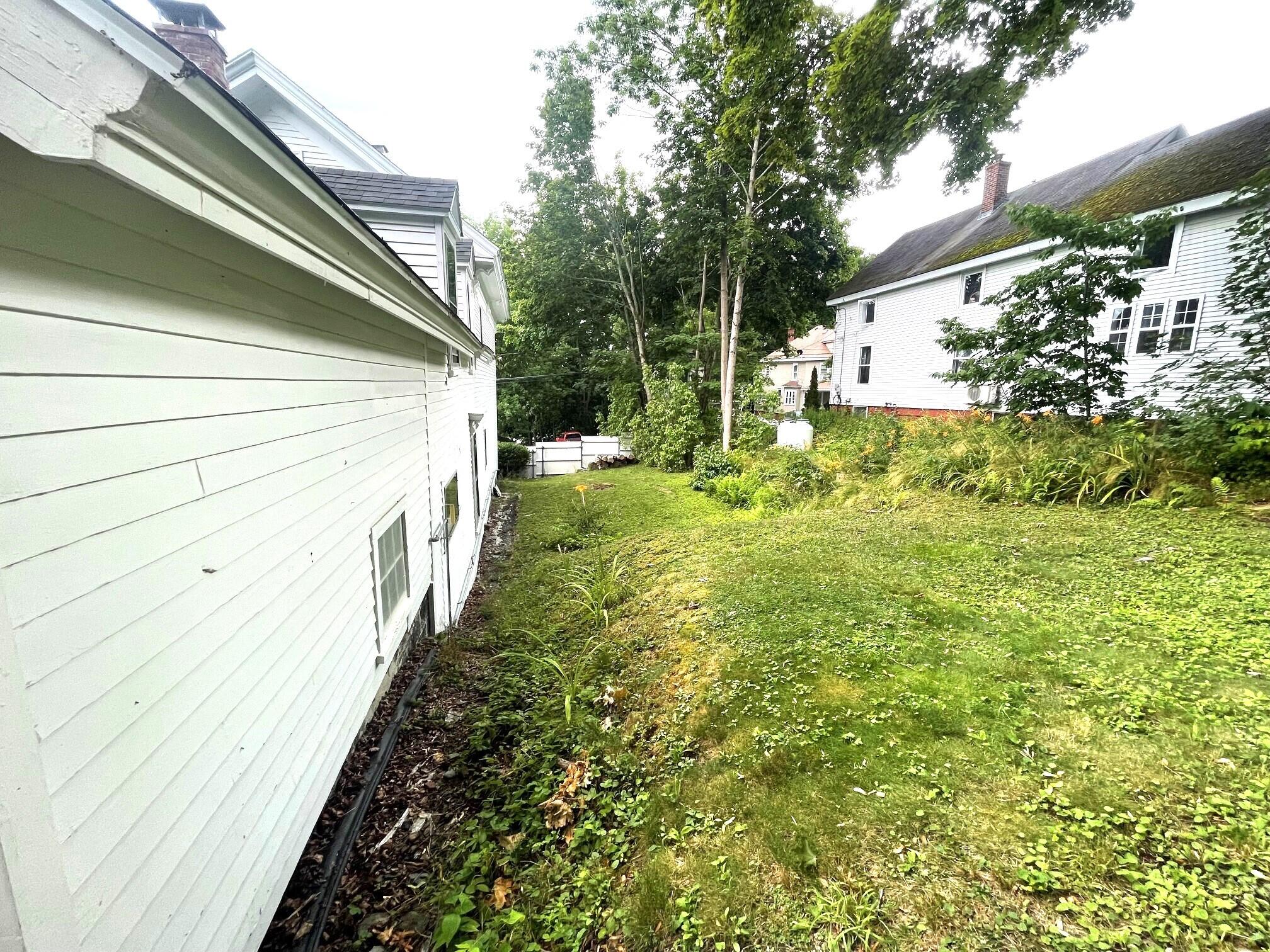 17 James Street Property Photo 49