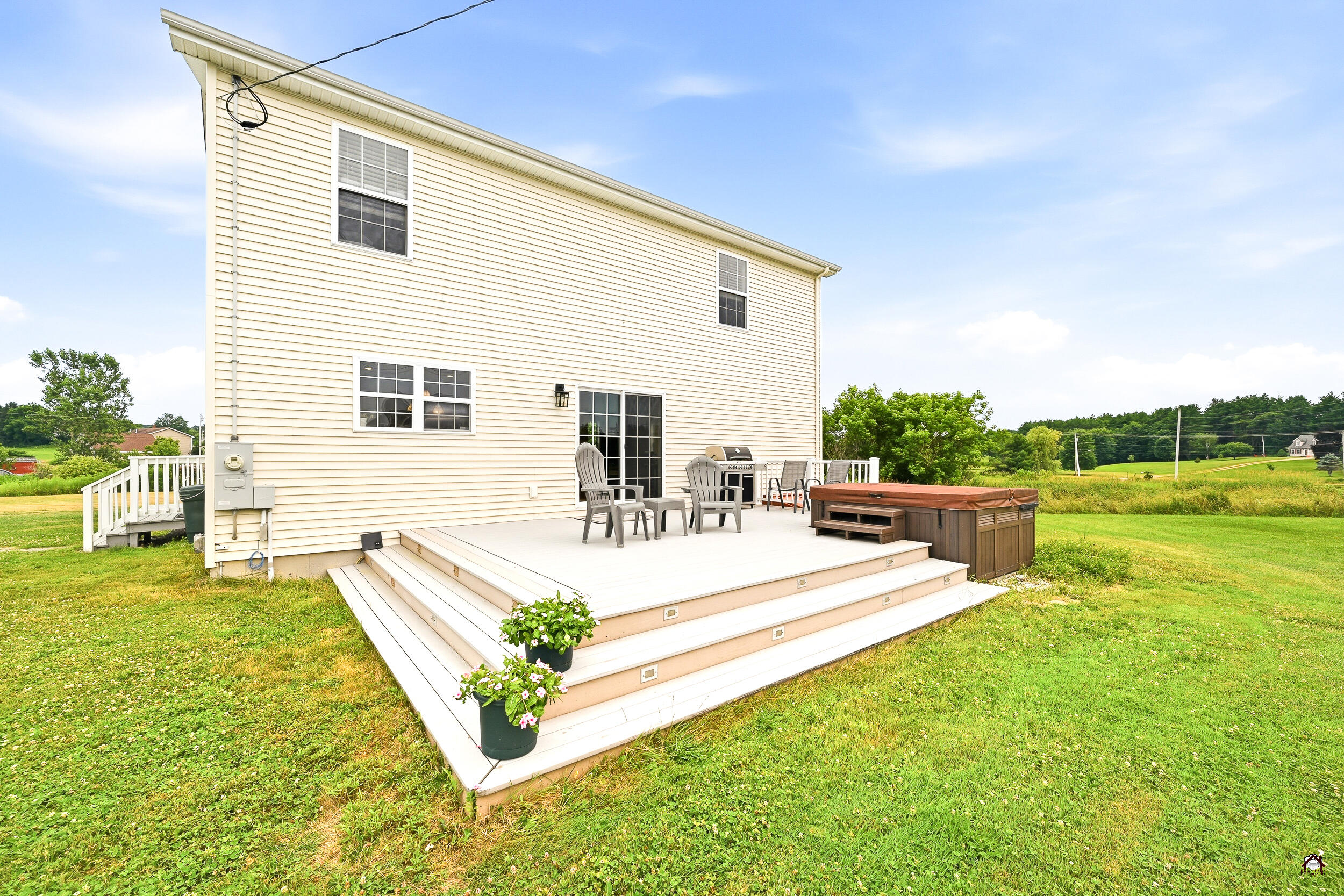6 Old Meadow Road Property Photo 6