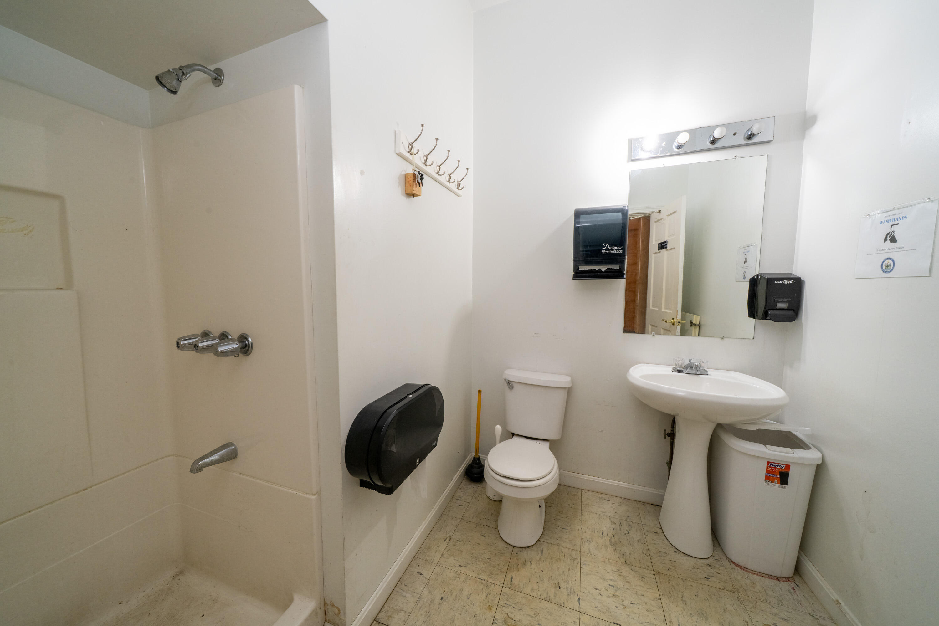 279 S Main Street Property Photo 42