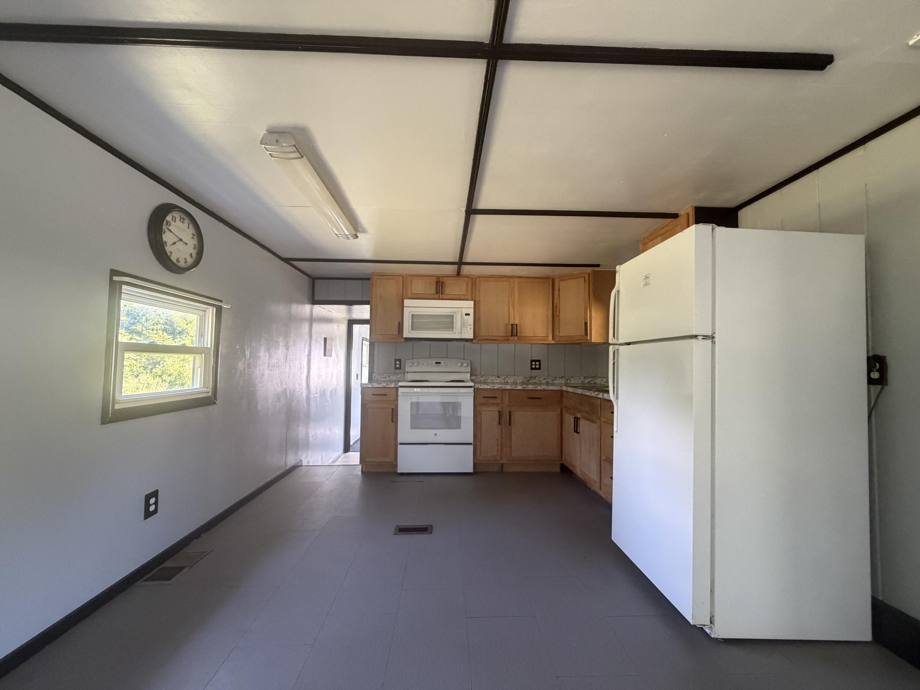 312 Water Street Property Photo 13
