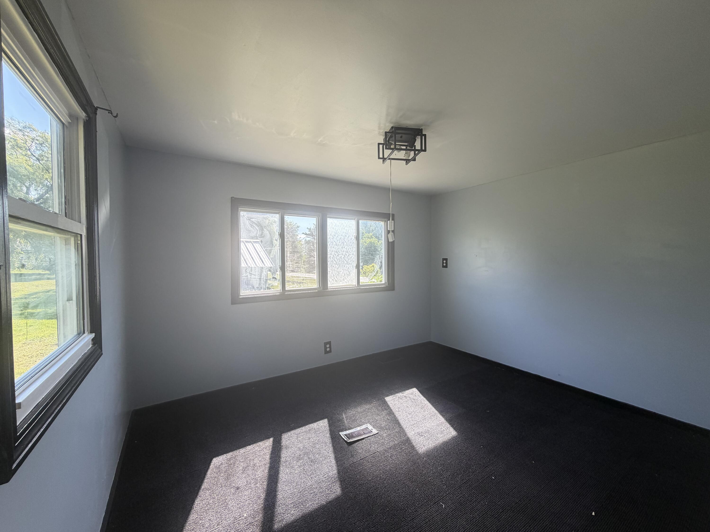 312 Water Street Property Photo 23
