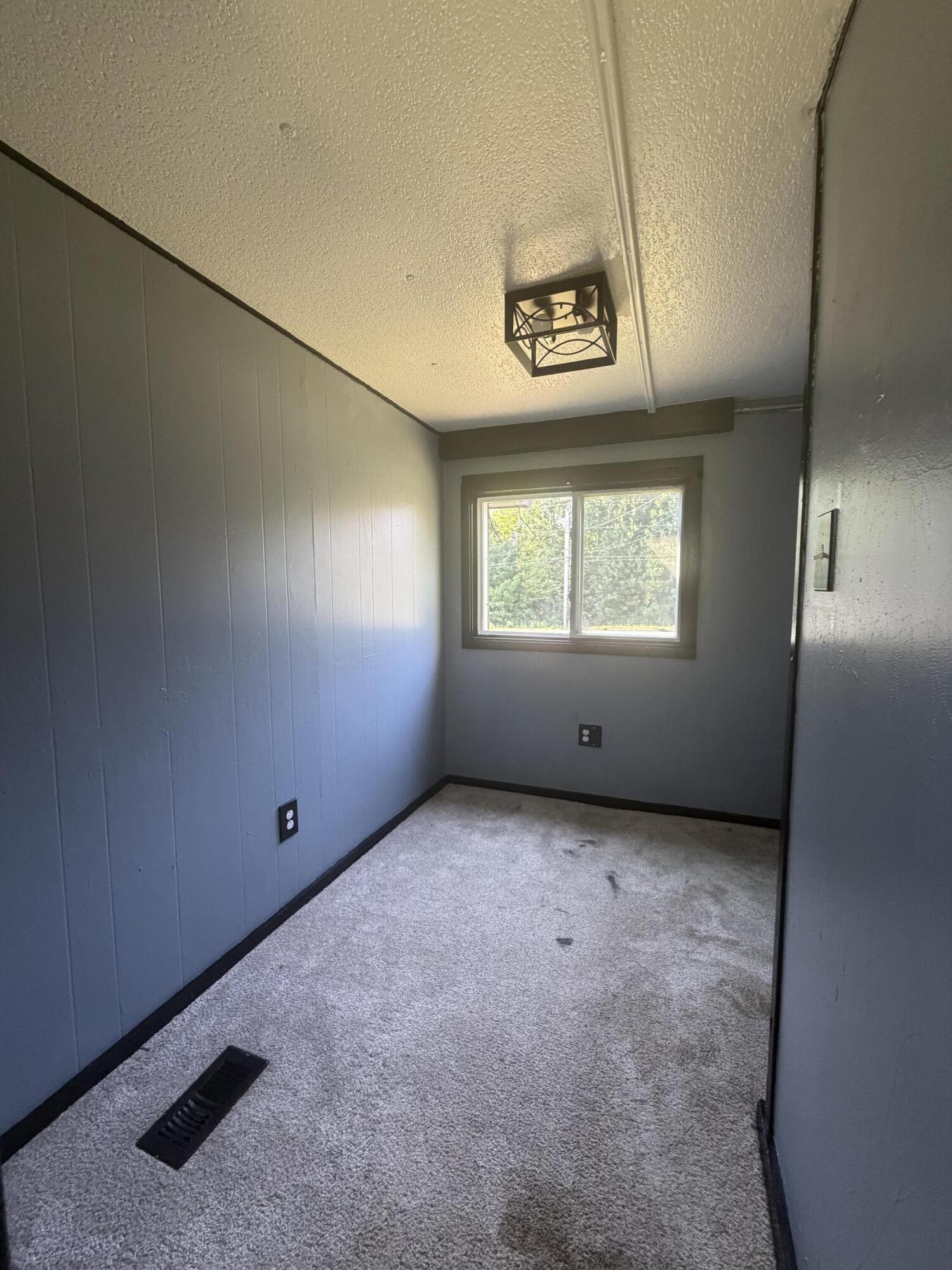 312 Water Street Property Photo 32