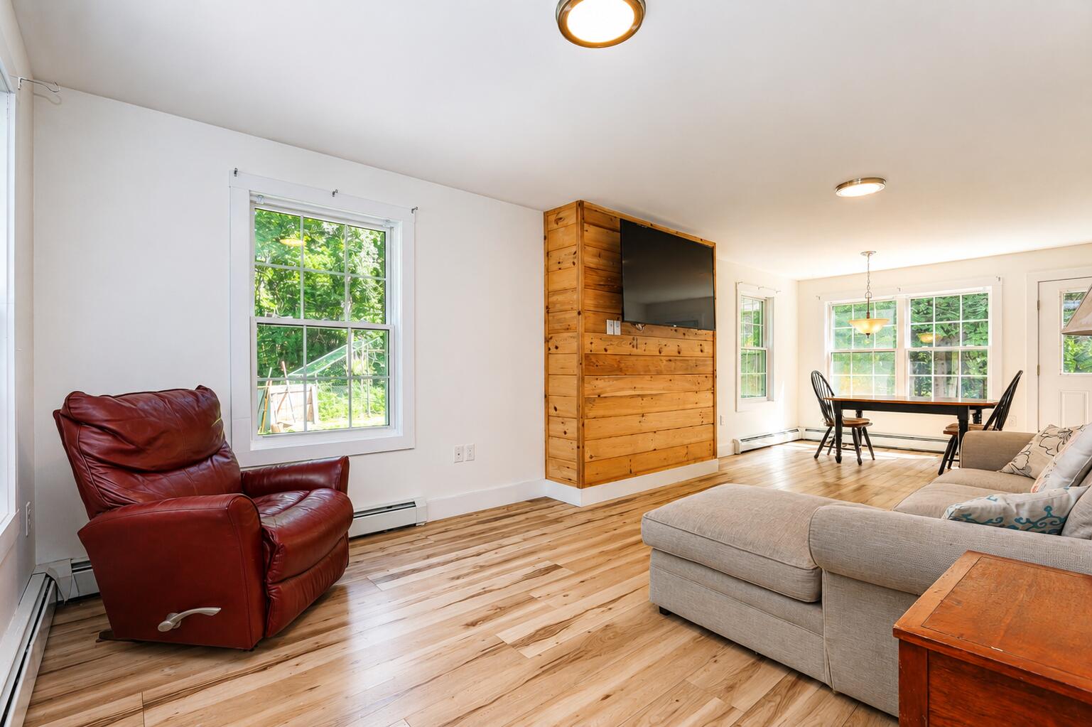 7 Hall Road Property Photo 5