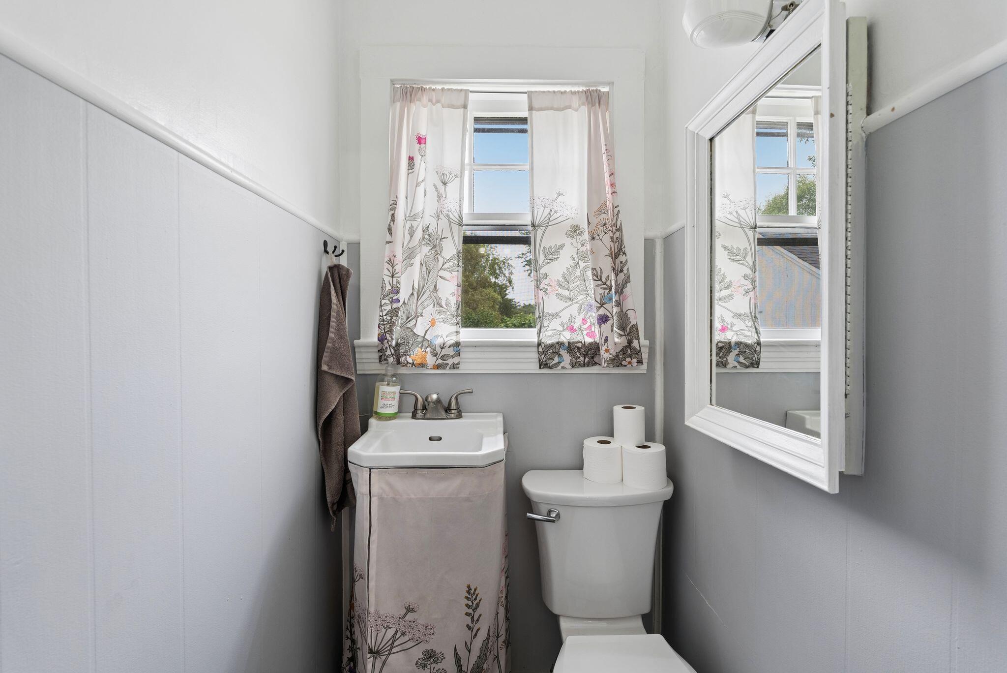 29 State Road Property Photo 19