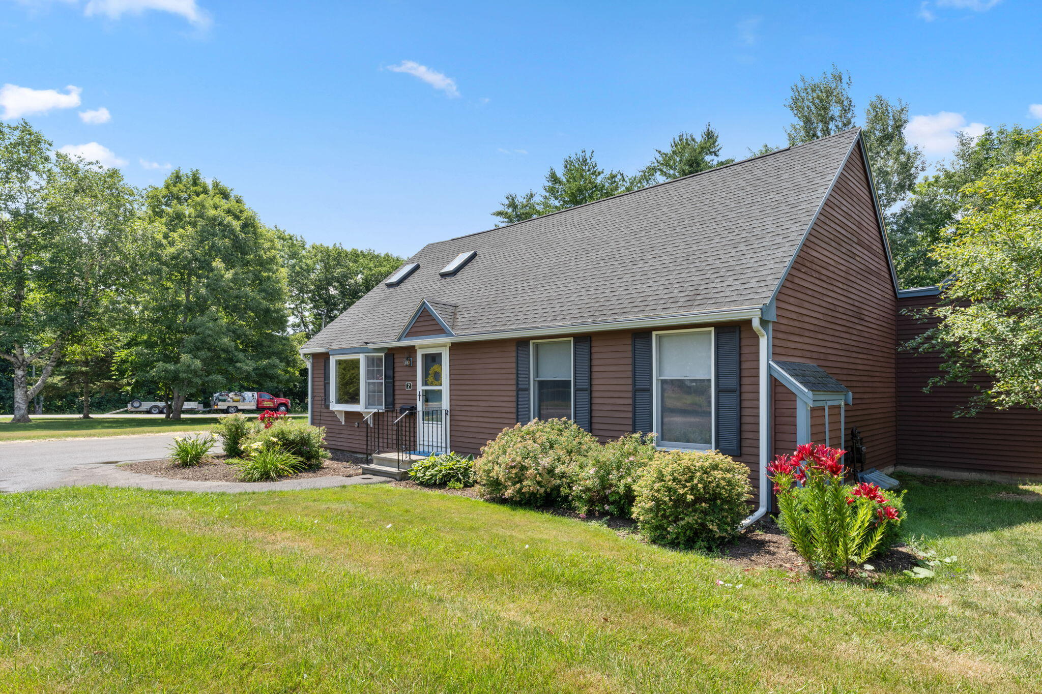 2 Cortland Circle 2 Property Photo 3
