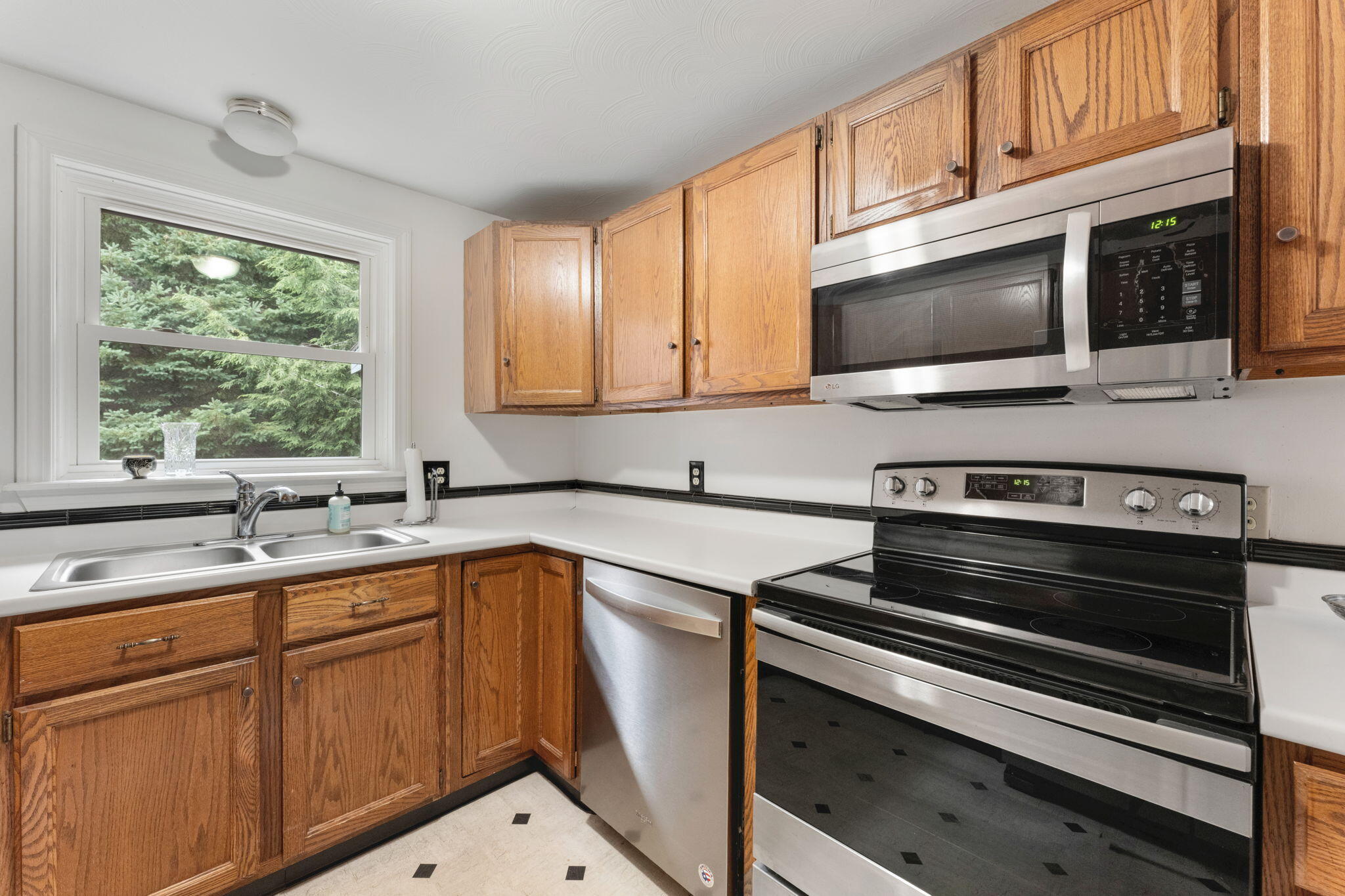 2 Cortland Circle 2 Property Photo 14