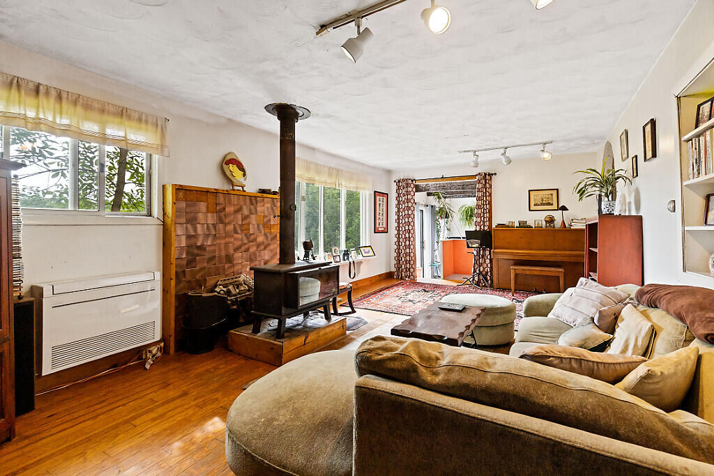 139 Riverside Road Property Photo 25