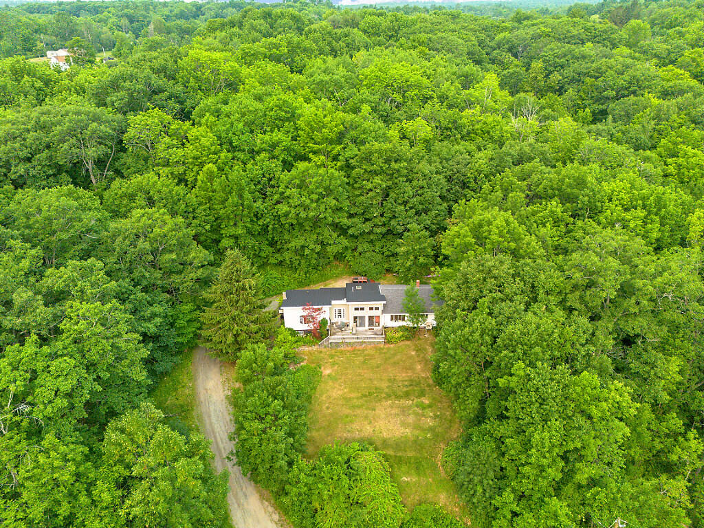 139 Riverside Road Property Photo 40